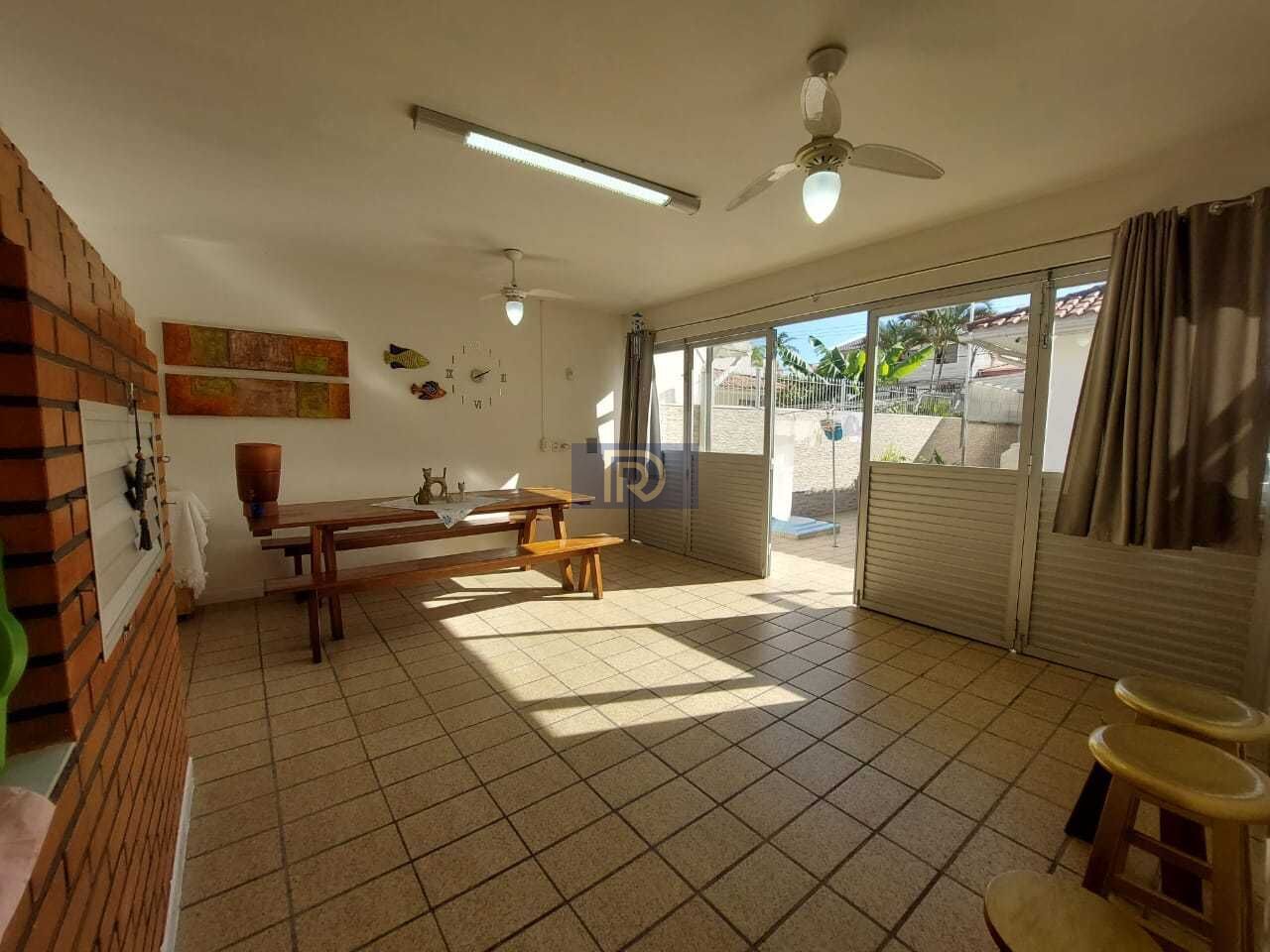 Casa, 3 quartos, 211 m² - Foto 13