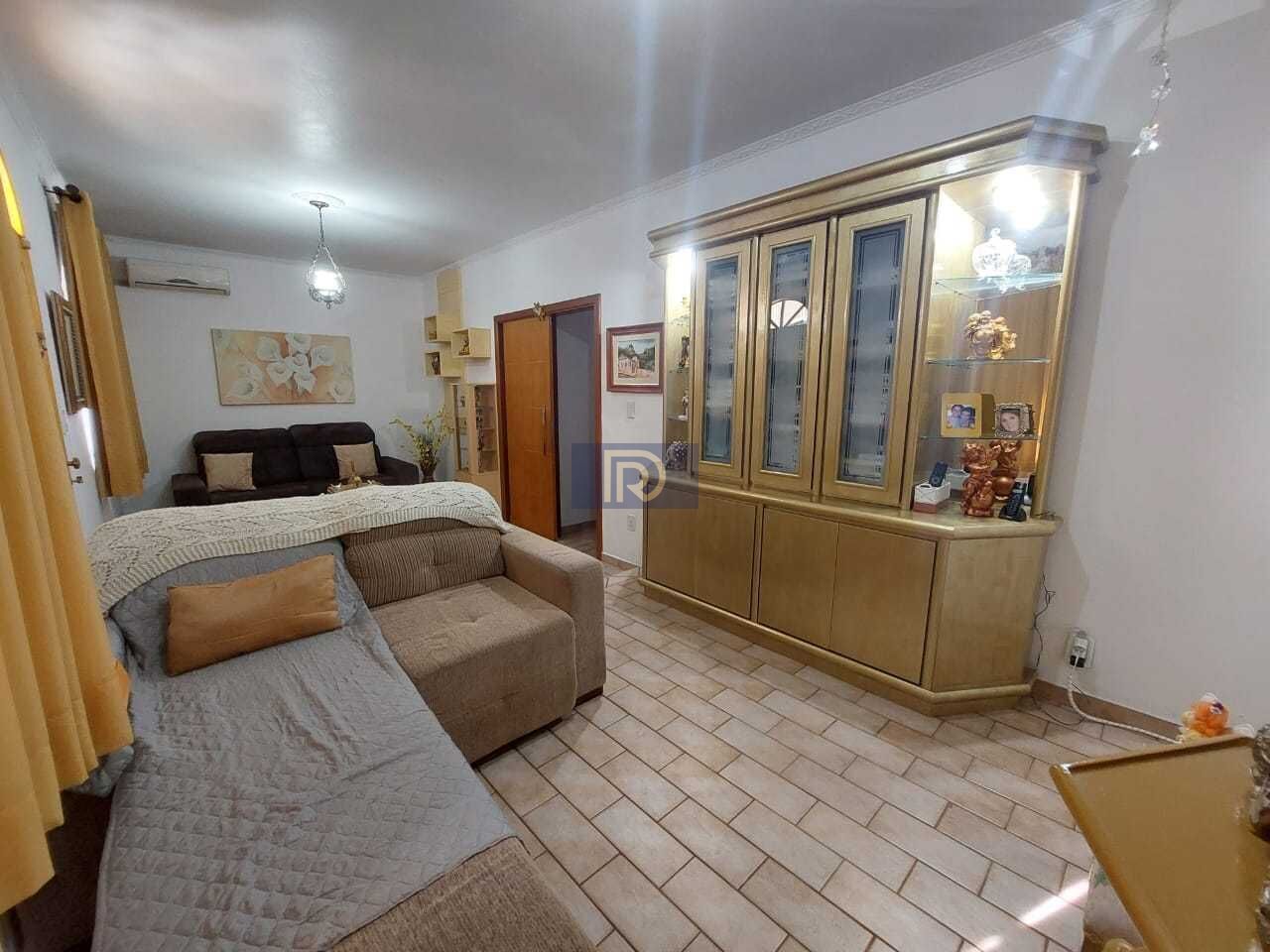 Casa, 3 quartos, 211 m² - Foto 11