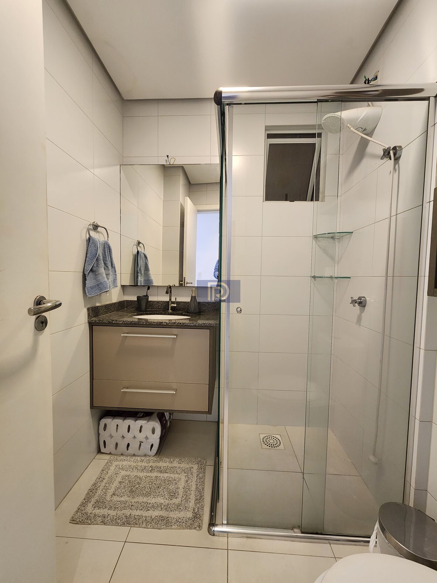 Apartamento à venda com 2 quartos, 70m² - Foto 14