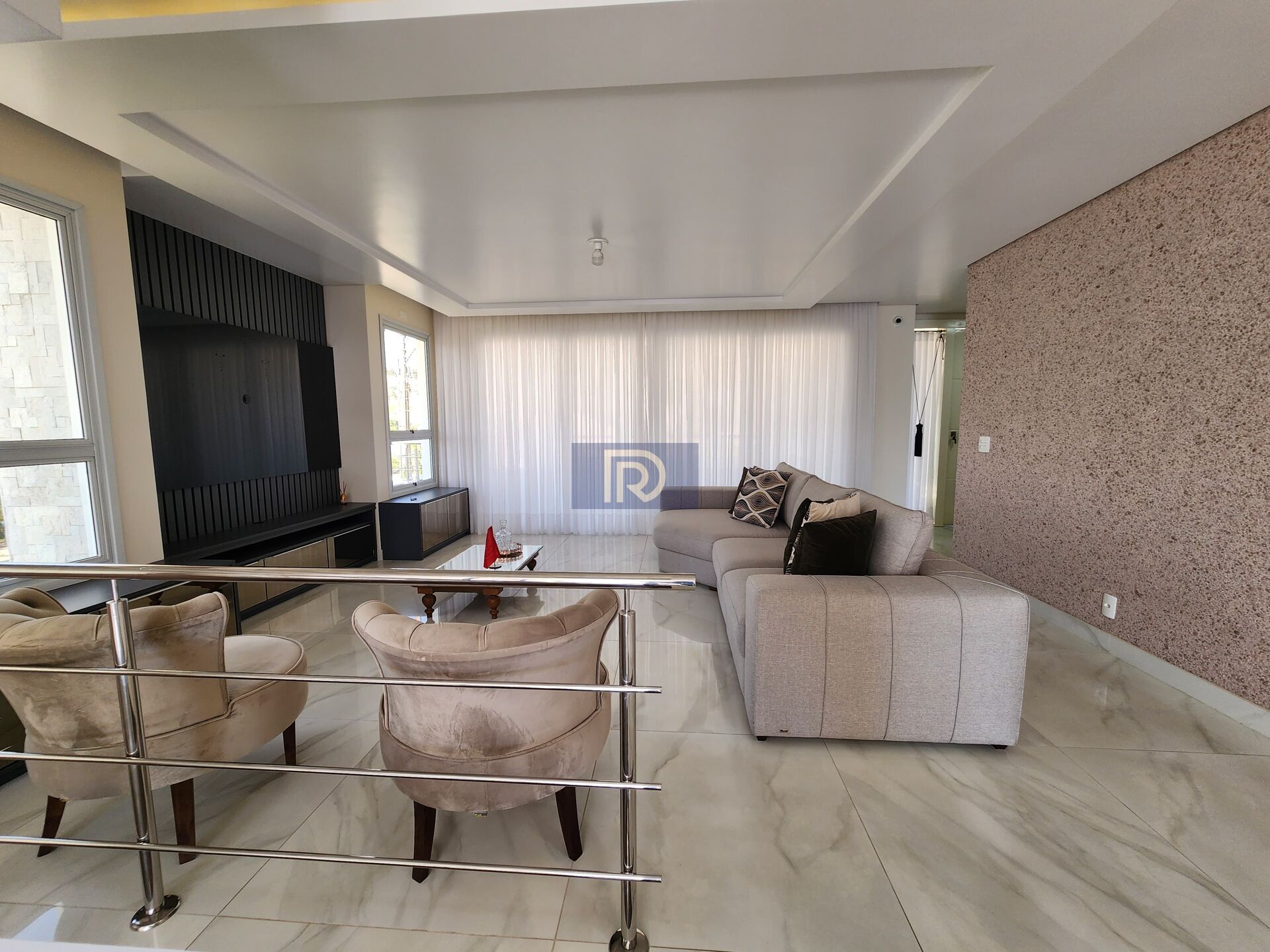 Casa à venda com 4 quartos, 600m² - Foto 18