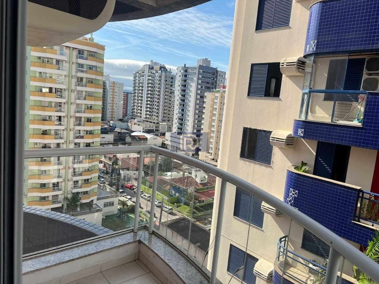 Apartamento à venda com 2 quartos, 87m² - Foto 7