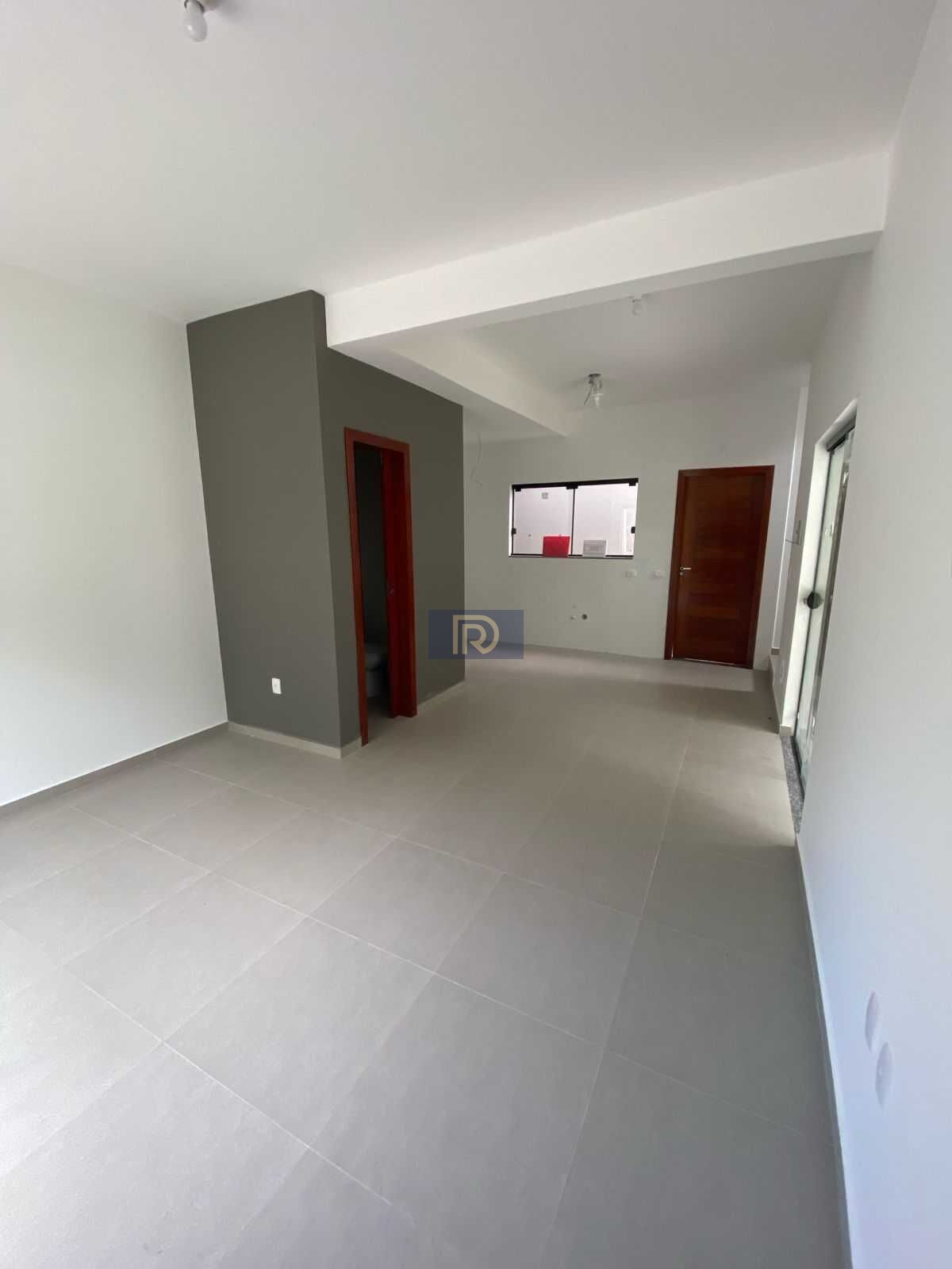 Sobrado à venda com 2 quartos, 102m² - Foto 2