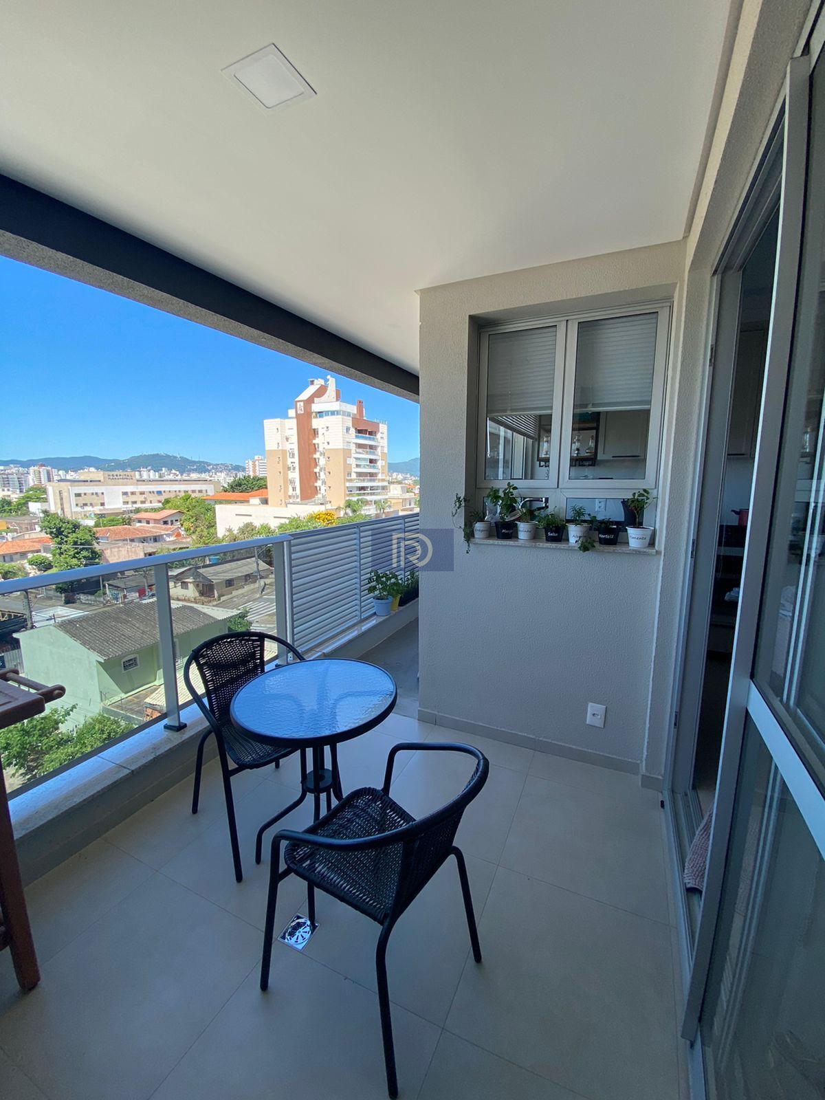 Apartamento à venda com 3 quartos, 105m² - Foto 11