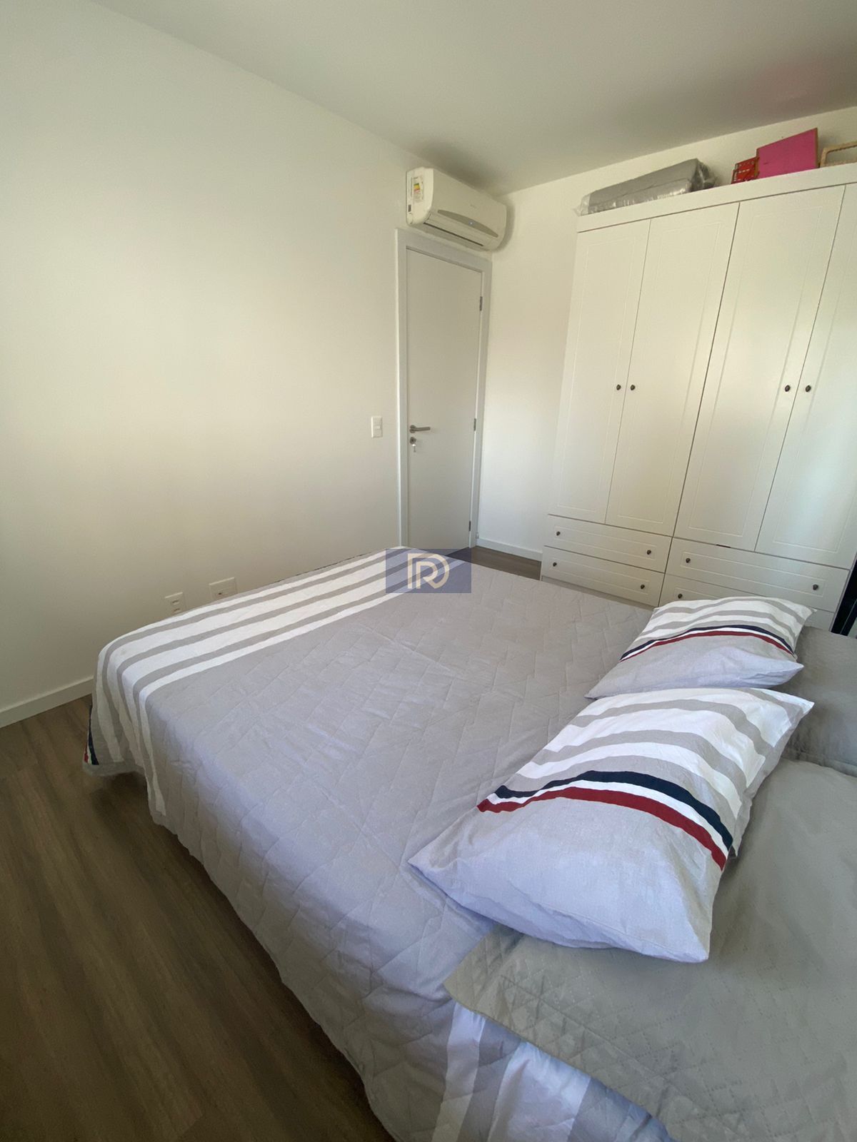 Apartamento à venda com 3 quartos, 105m² - Foto 18