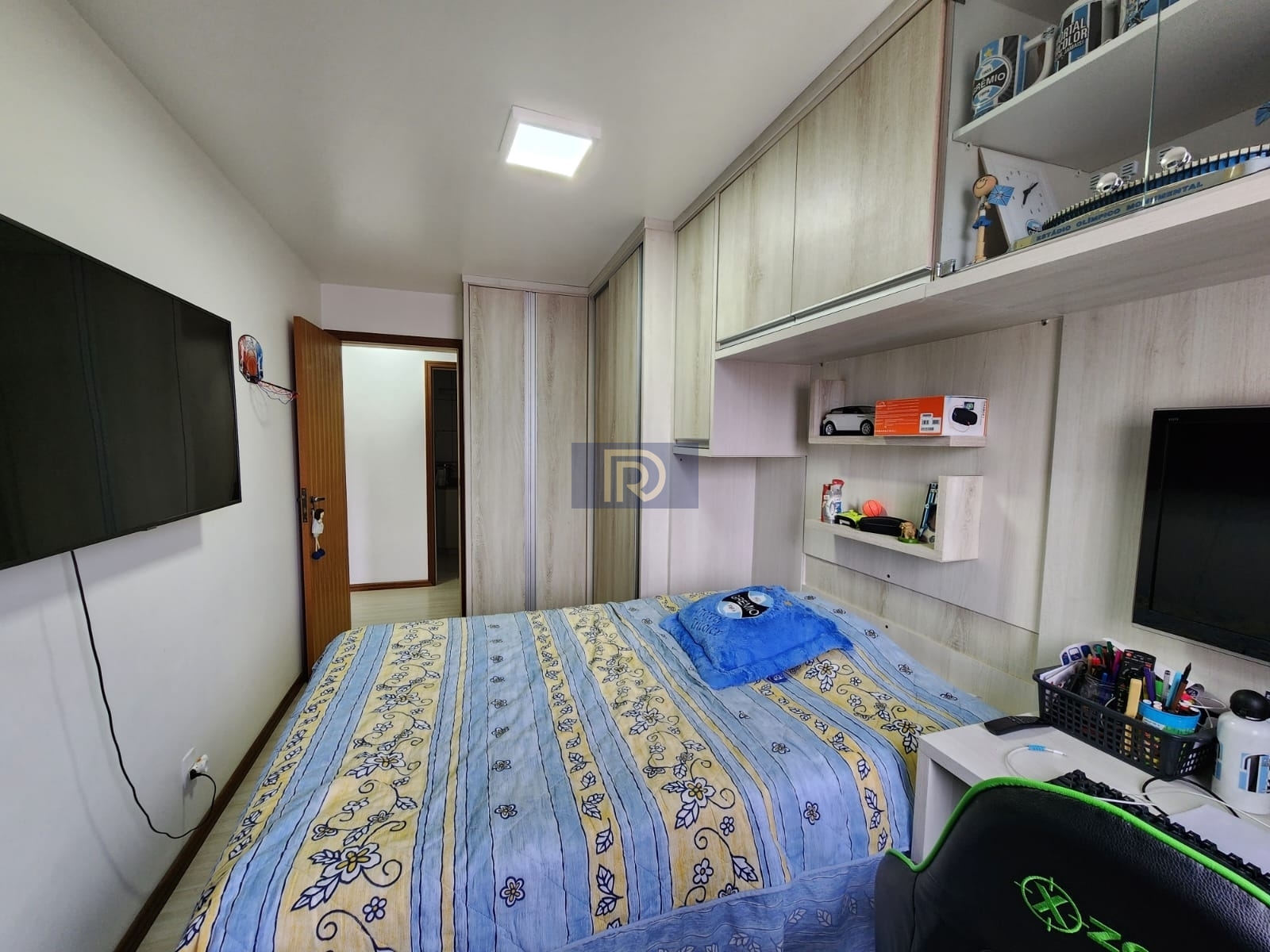 Apartamento à venda com 3 quartos, 93m² - Foto 12