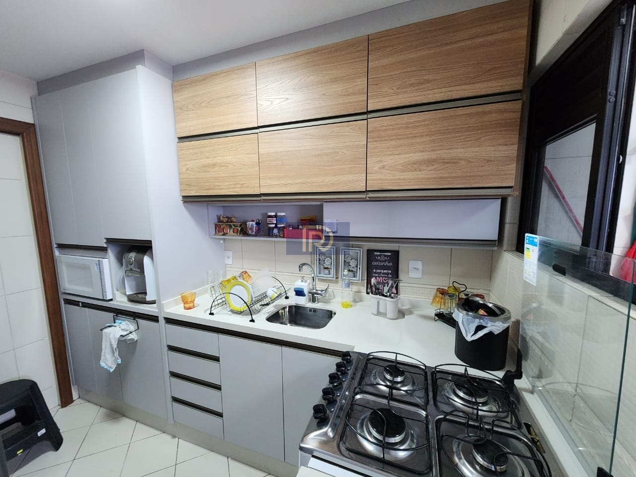 Apartamento à venda com 3 quartos, 93m² - Foto 7