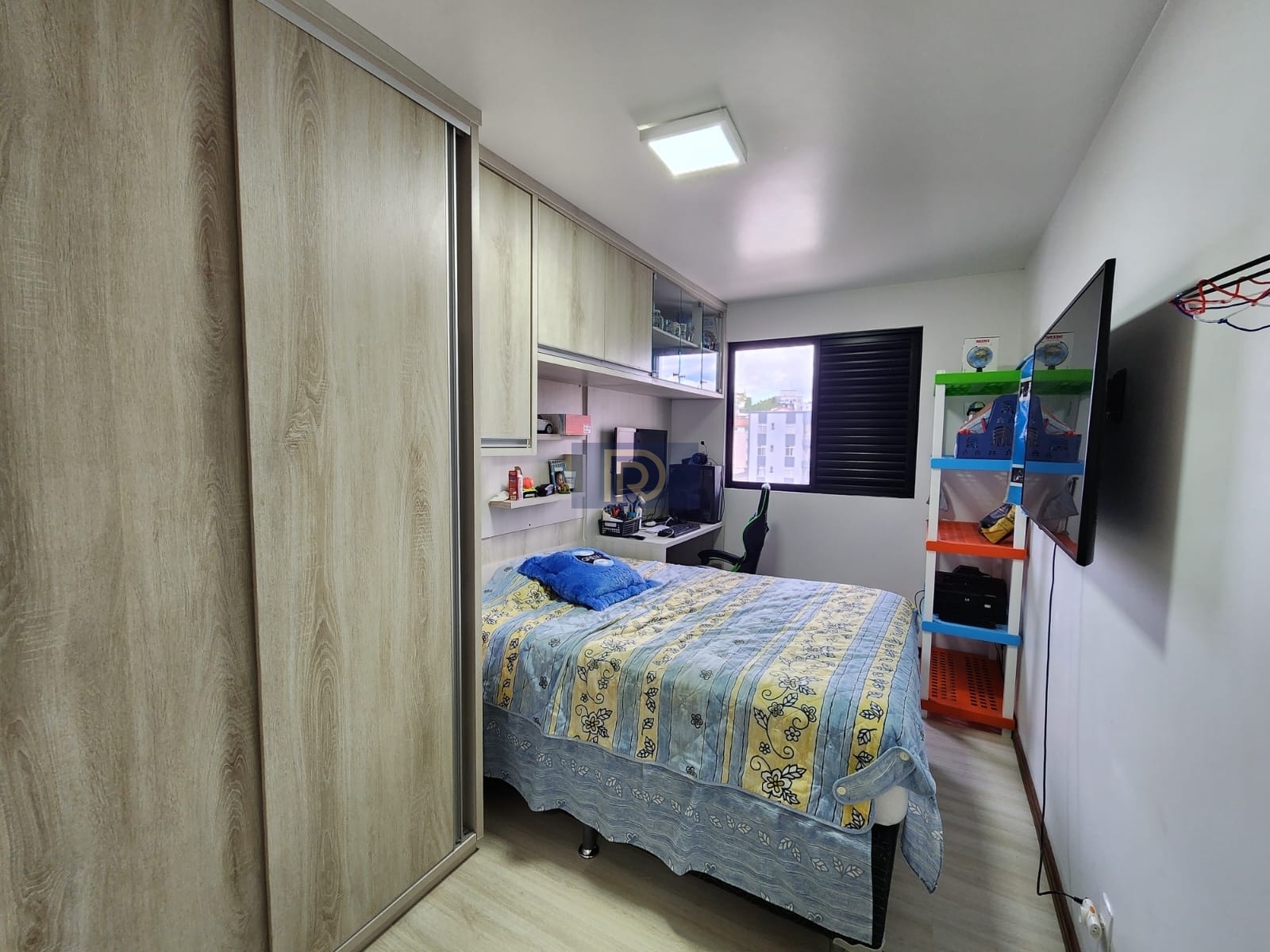 Apartamento à venda com 3 quartos, 93m² - Foto 8