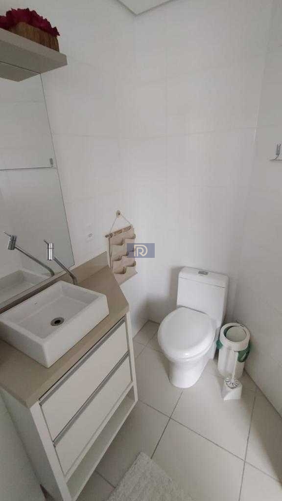 Apartamento à venda com 2 quartos, 70m² - Foto 8