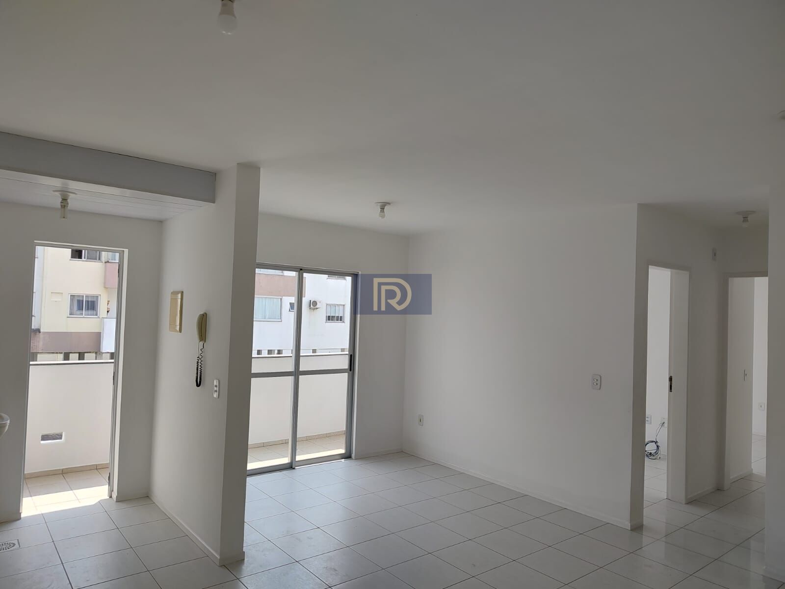 Apartamento à venda com 2 quartos, 55m² - Foto 1