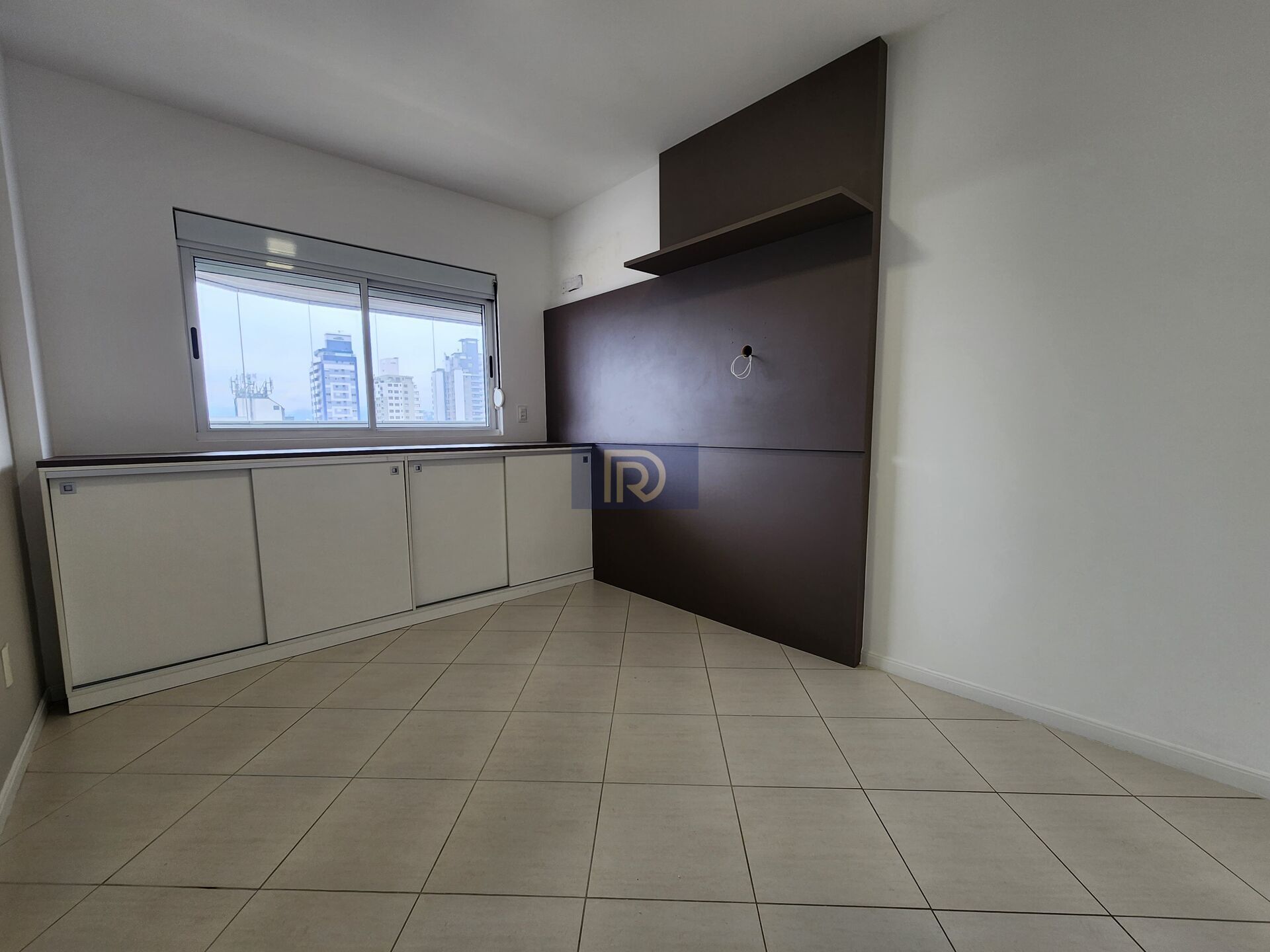 Apartamento à venda com 2 quartos, 83m² - Foto 16