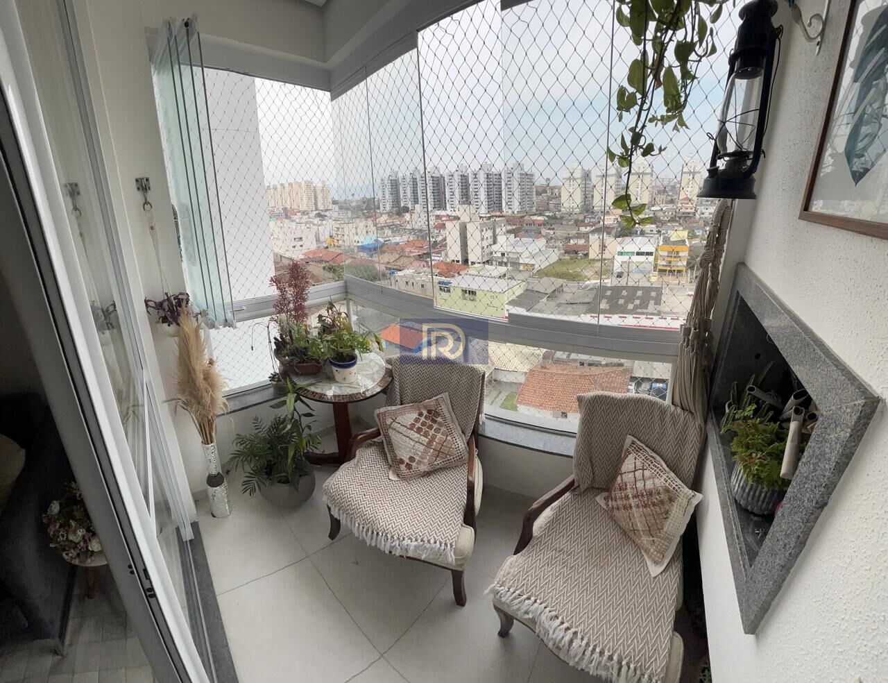 Apartamento à venda com 2 quartos, 70m² - Foto 5