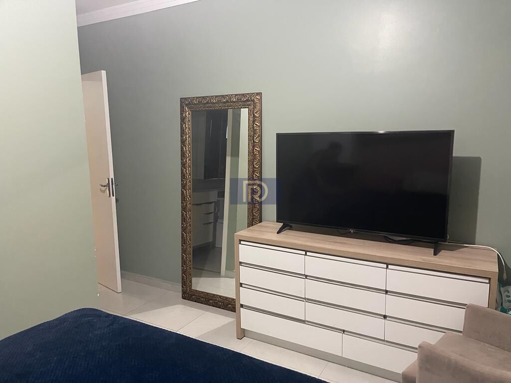 Apartamento à venda com 2 quartos, 77m² - Foto 8