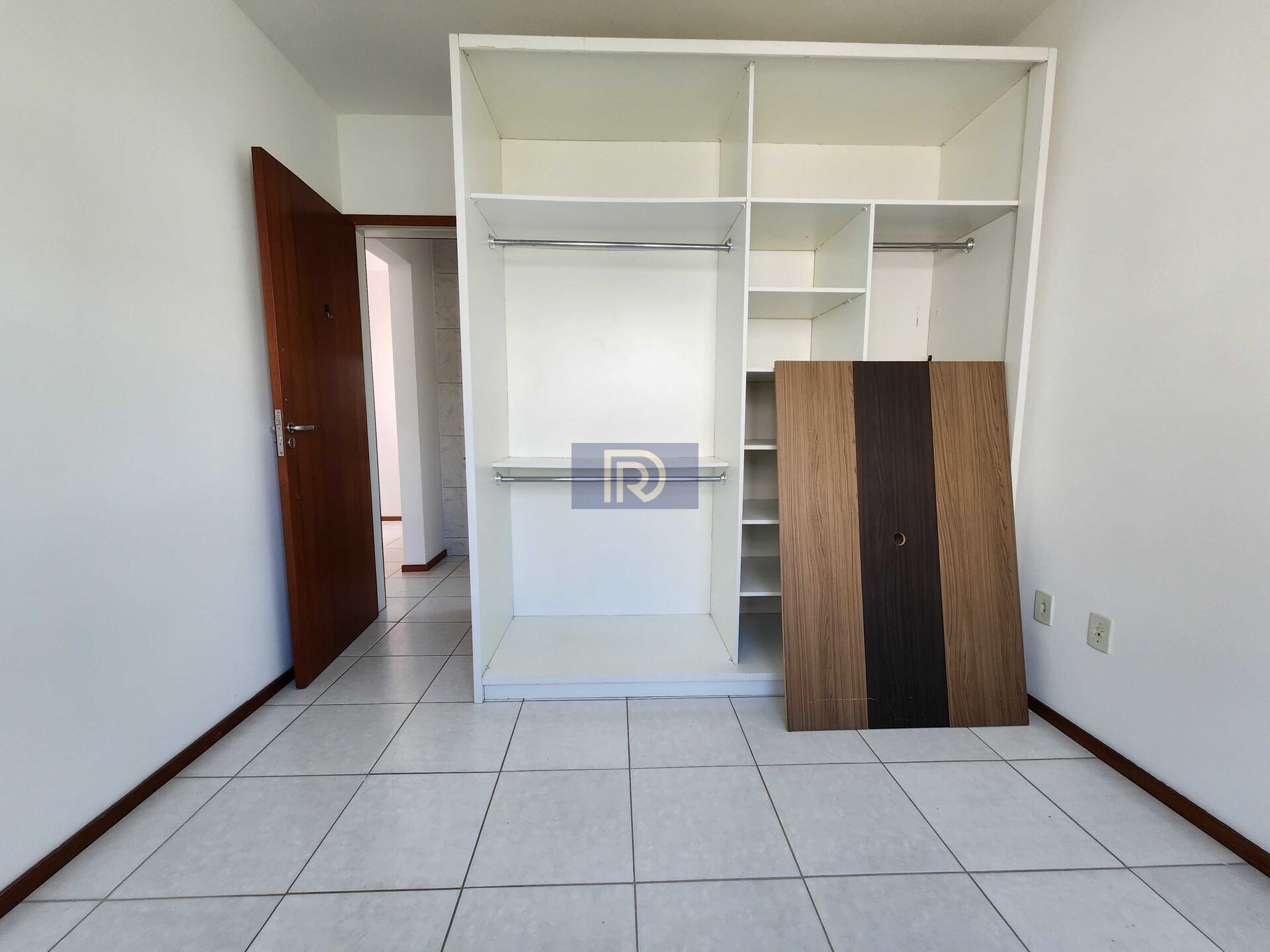 Apartamento à venda com 2 quartos, 44m² - Foto 9