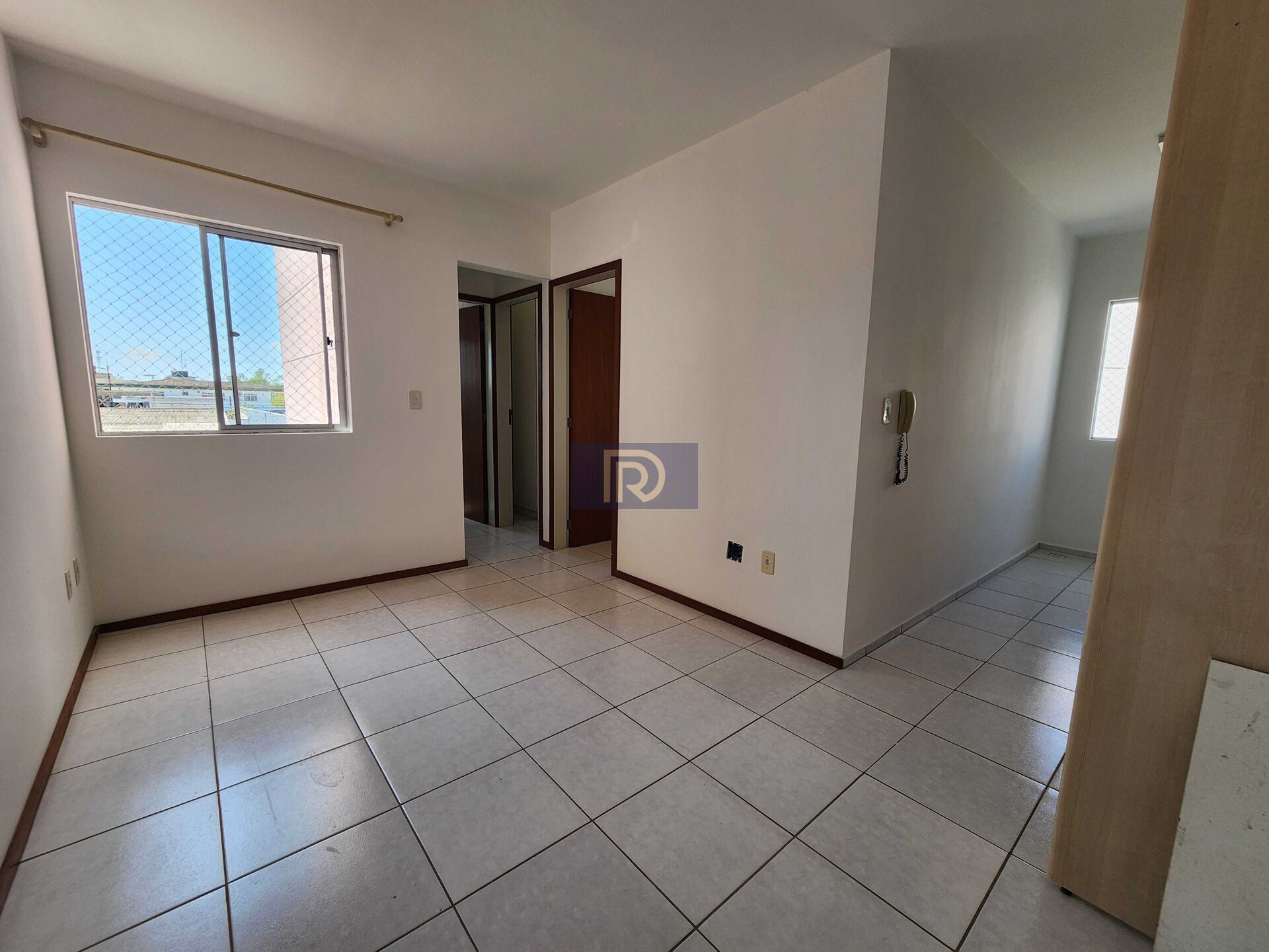 Apartamento à venda com 2 quartos, 44m² - Foto 3