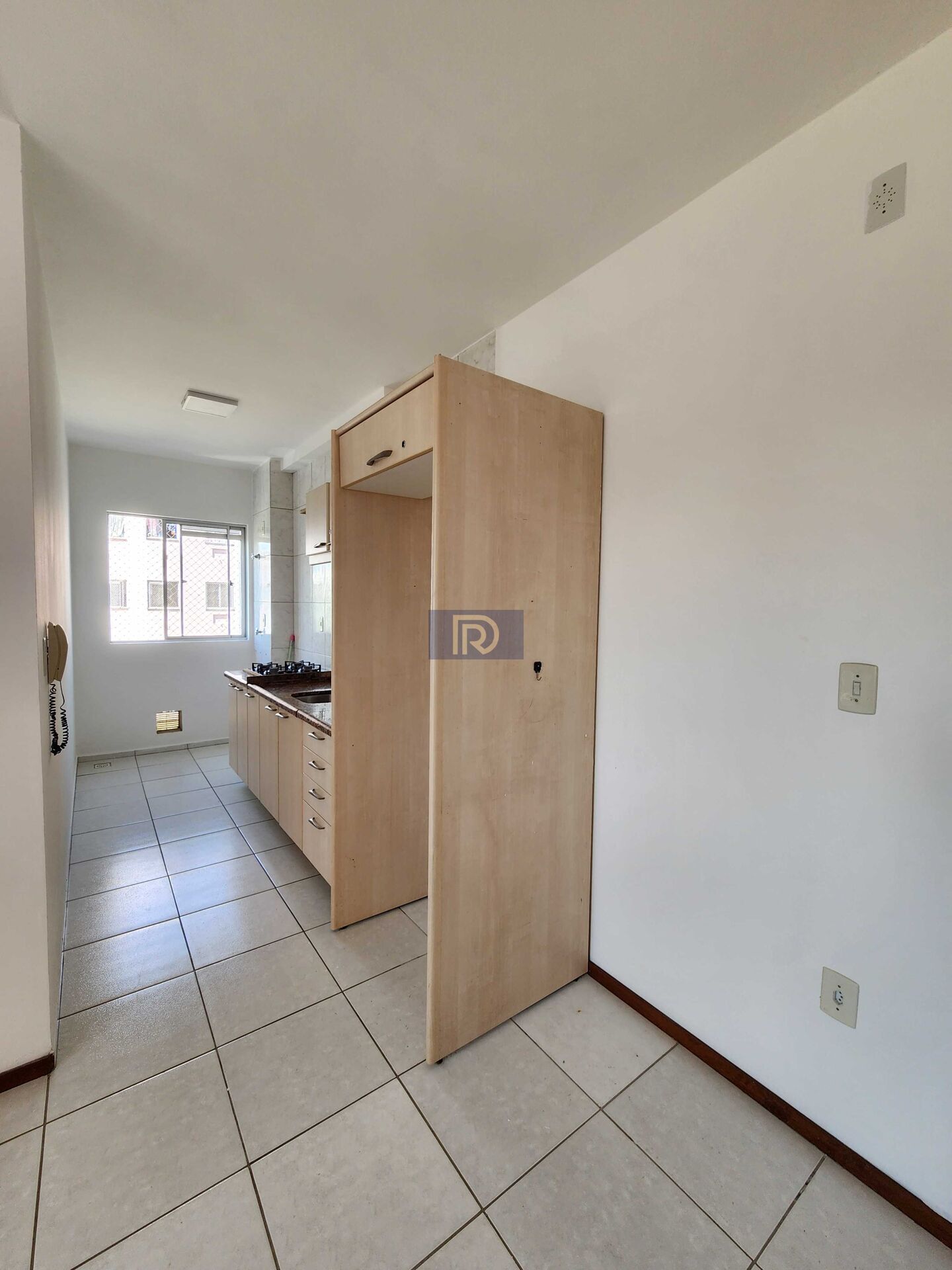 Apartamento à venda com 2 quartos, 44m² - Foto 4