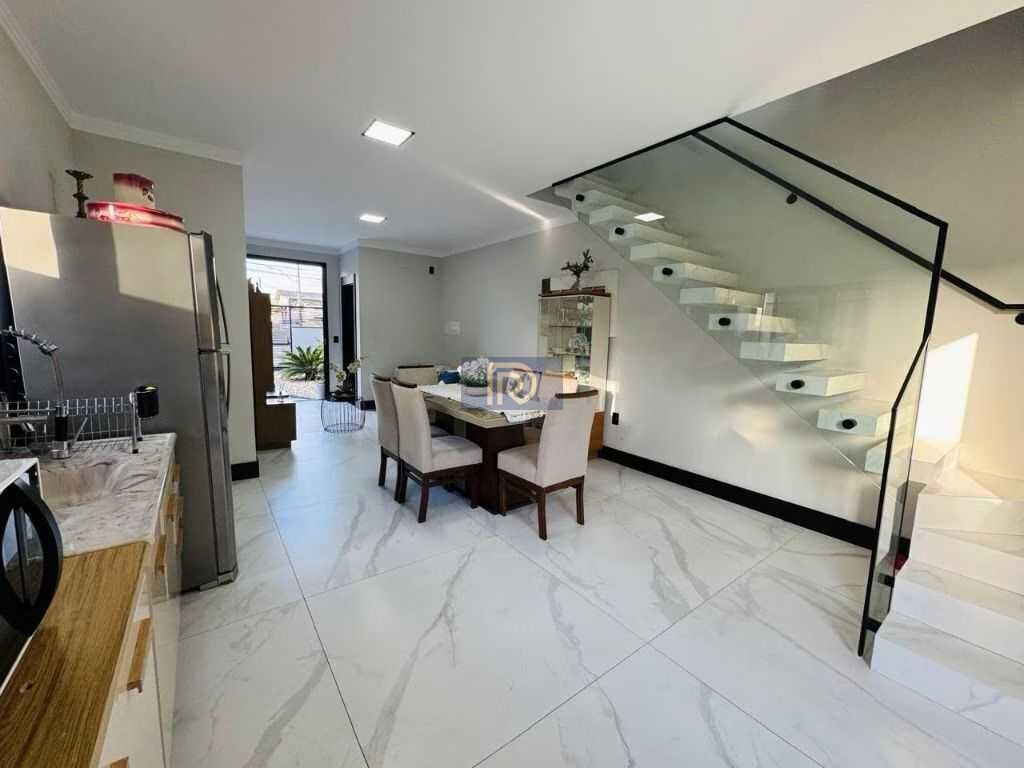 Sobrado, 3 quartos, 100 m² - Foto 2