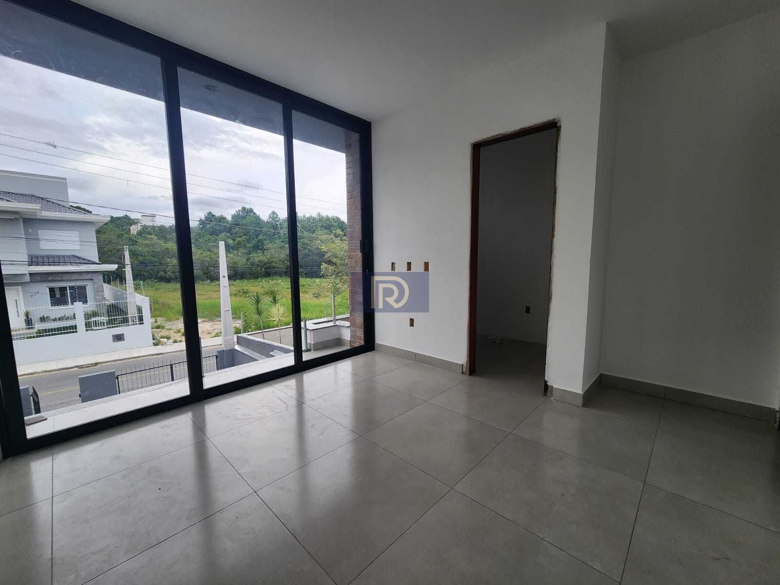 Sobrado à venda com 3 quartos, 10m² - Foto 11