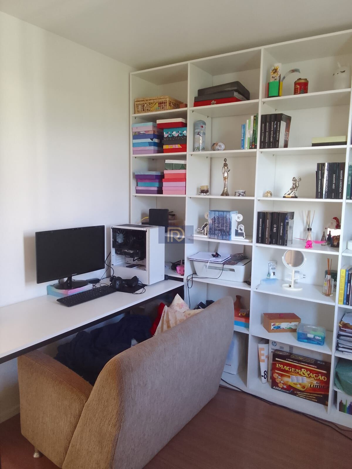 Apartamento à venda com 3 quartos, 76m² - Foto 11