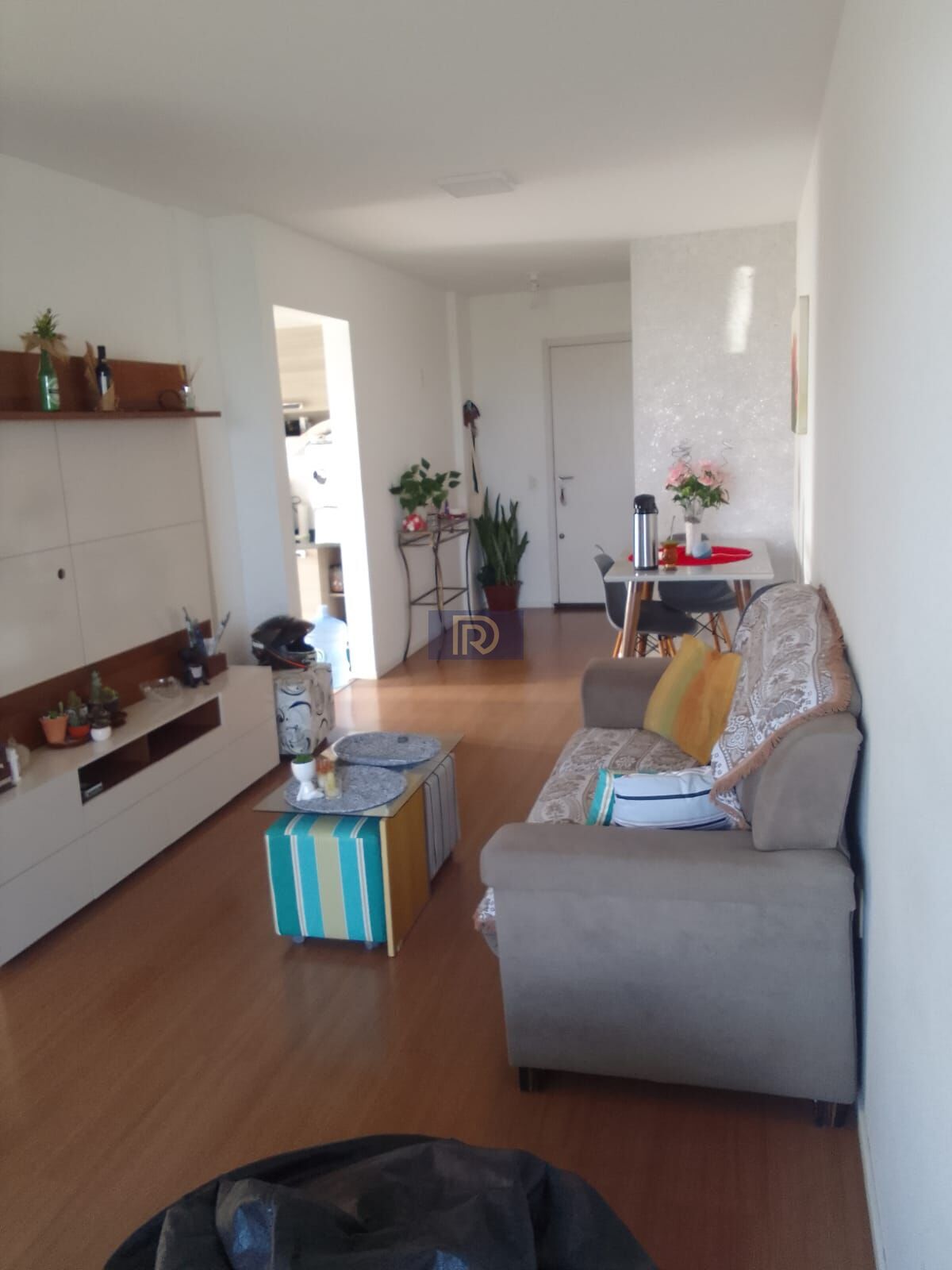 Apartamento à venda com 3 quartos, 76m² - Foto 1