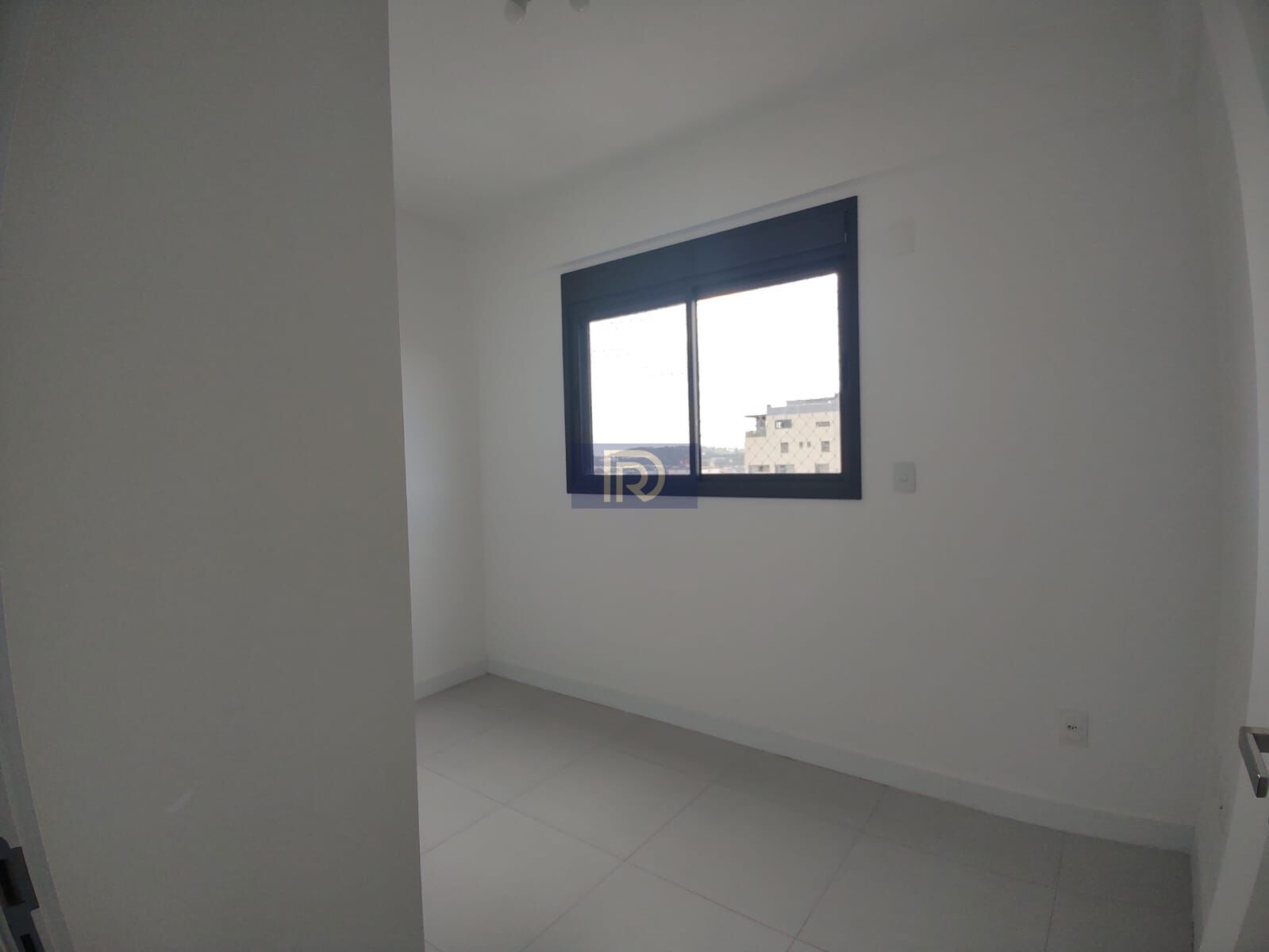 Apartamento à venda com 2 quartos, 100m² - Foto 12