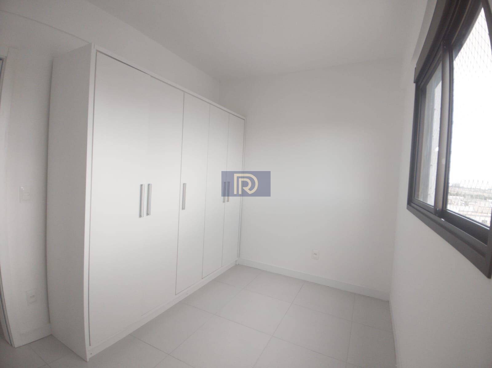 Apartamento à venda com 2 quartos, 100m² - Foto 13