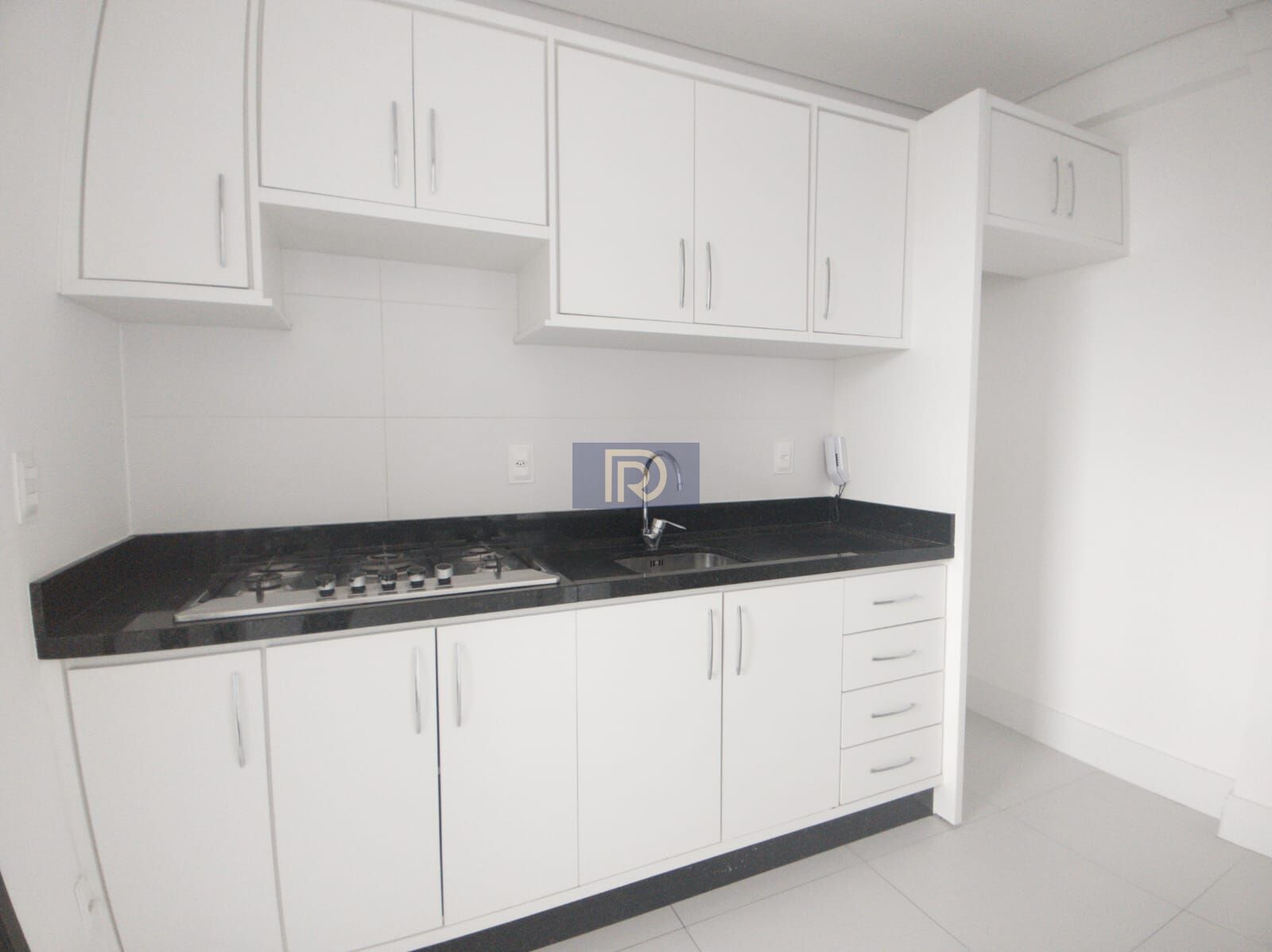 Apartamento à venda com 2 quartos, 100m² - Foto 5