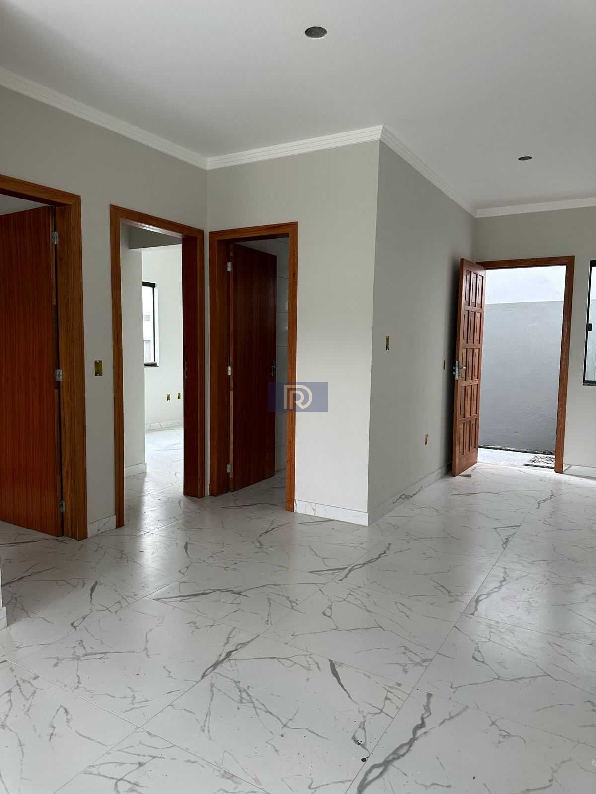 Casa à venda com 2 quartos, 65m² - Foto 9