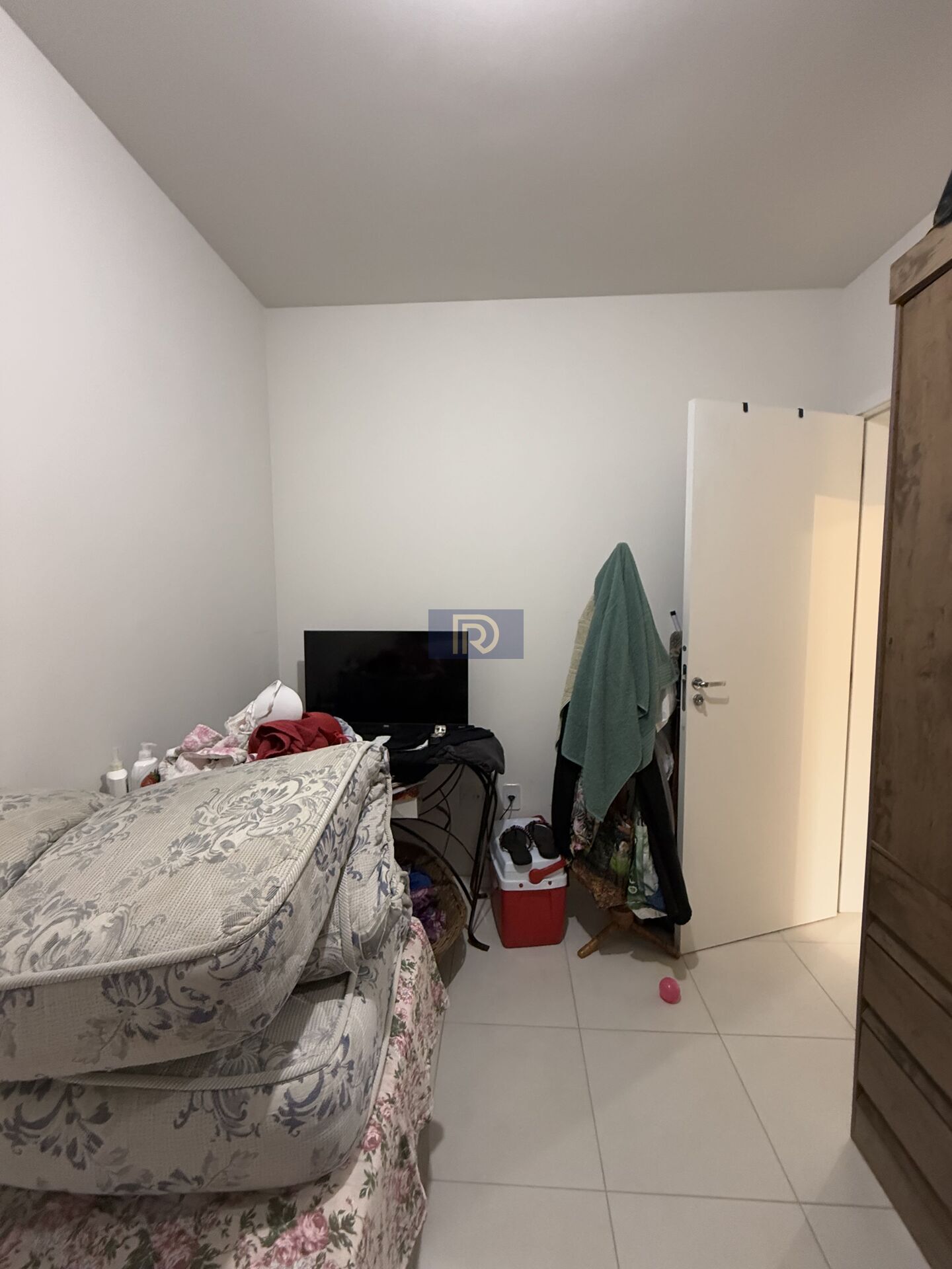 Apartamento à venda com 2 quartos, 64m² - Foto 12