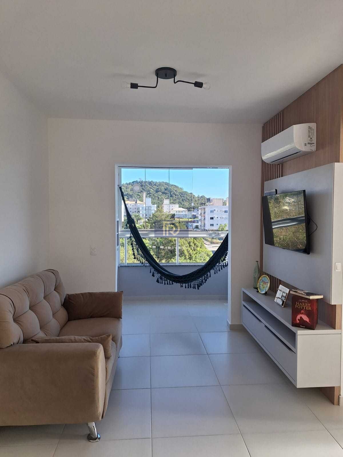 Apartamento à venda com 2 quartos, 56m² - Foto 2