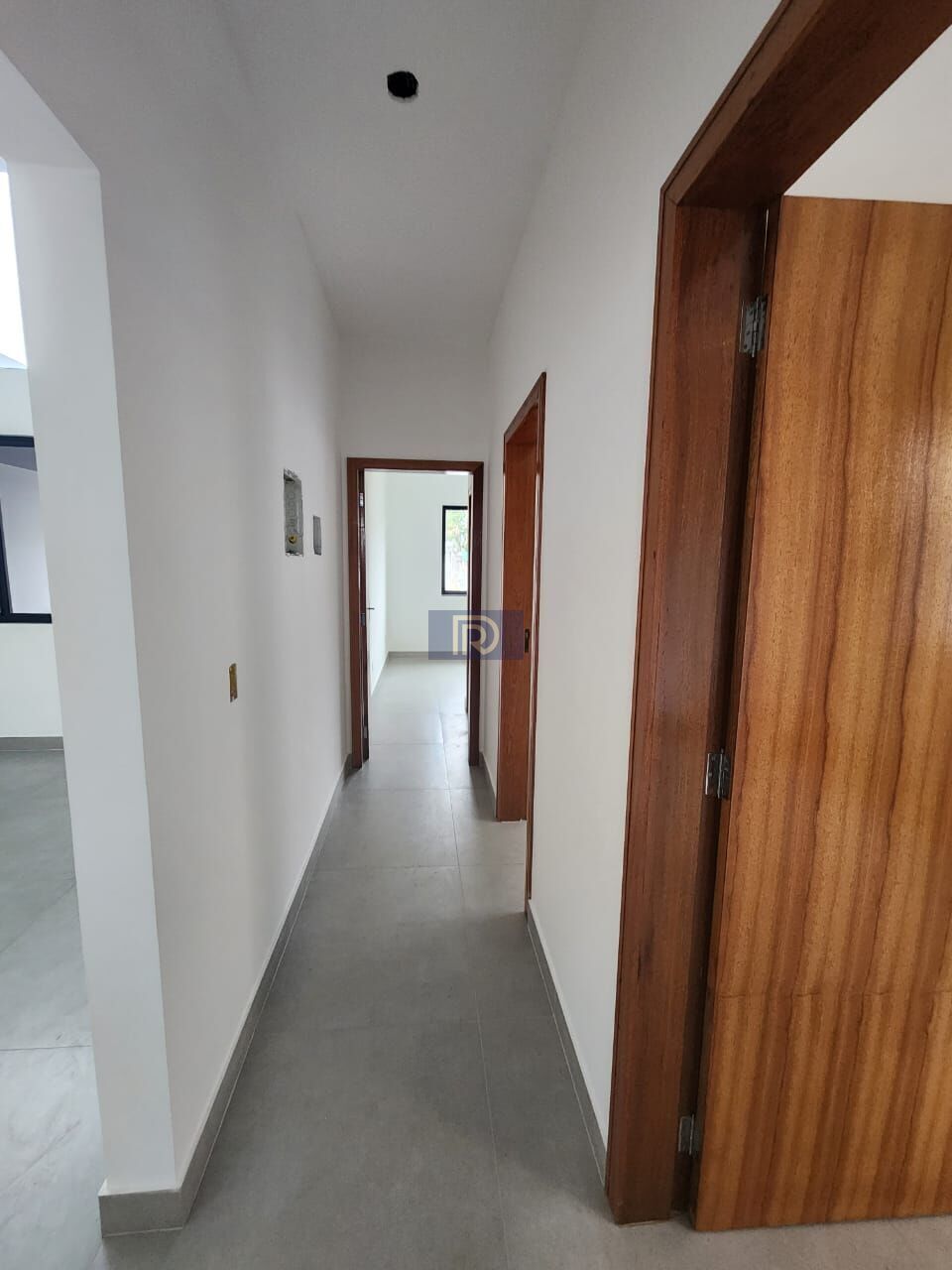 Casa à venda com 3 quartos, 98m² - Foto 10