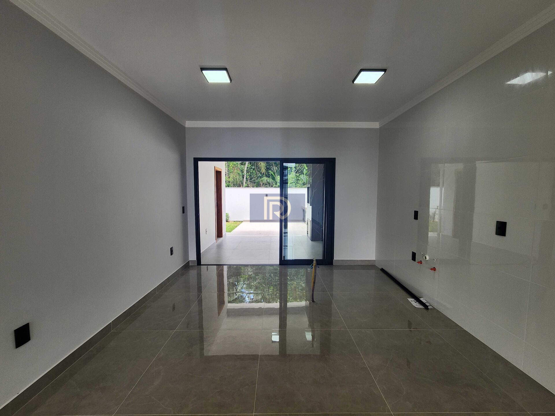 Casa à venda com 3 quartos, 128m² - Foto 6