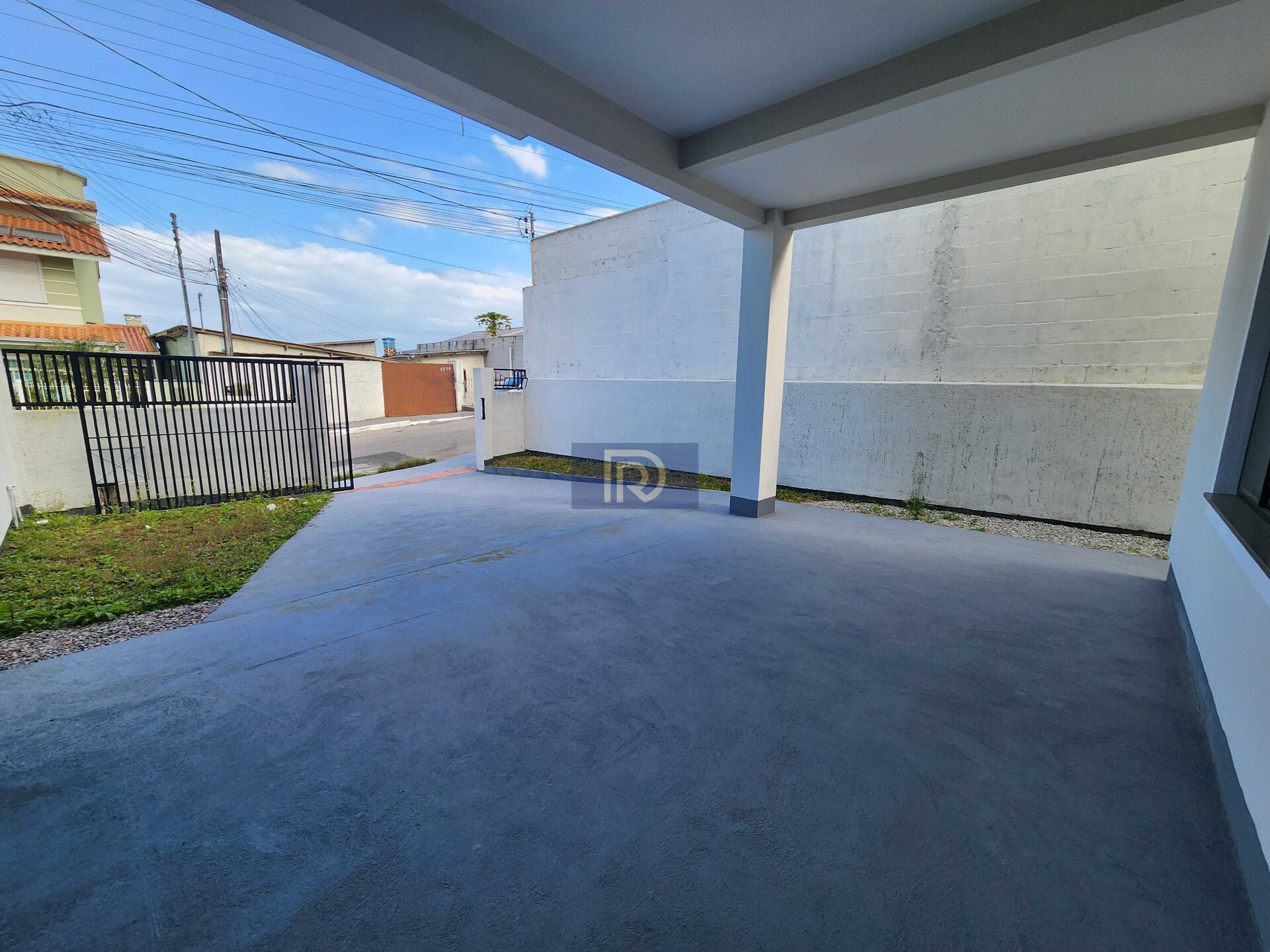 Sobrado à venda com 3 quartos, 110m² - Foto 2