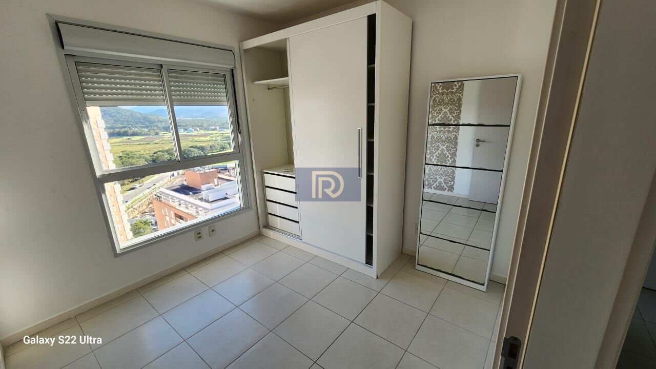 Apartamento à venda com 3 quartos, 94m² - Foto 12