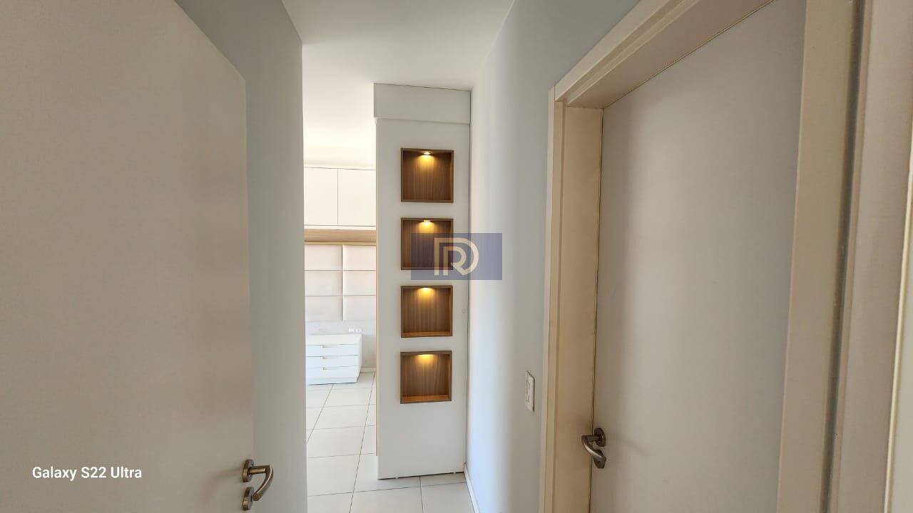 Apartamento à venda com 3 quartos, 94m² - Foto 11