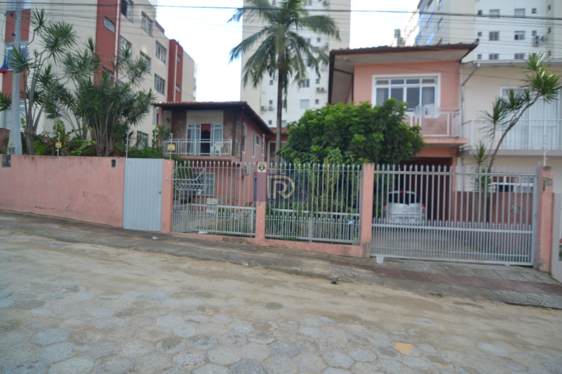 Casa, 7 quartos, 250 m² - Foto 2