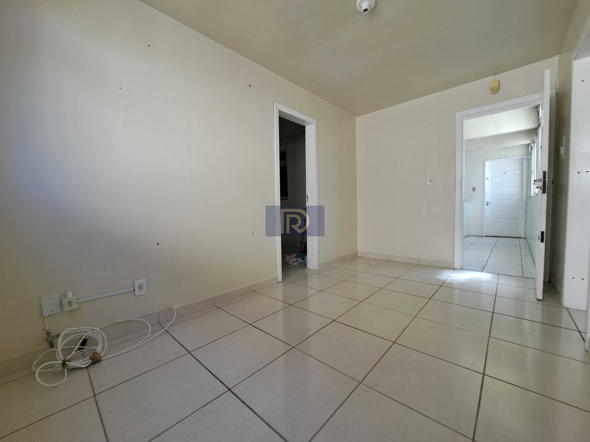 Apartamento à venda com 3 quartos, 48m² - Foto 6