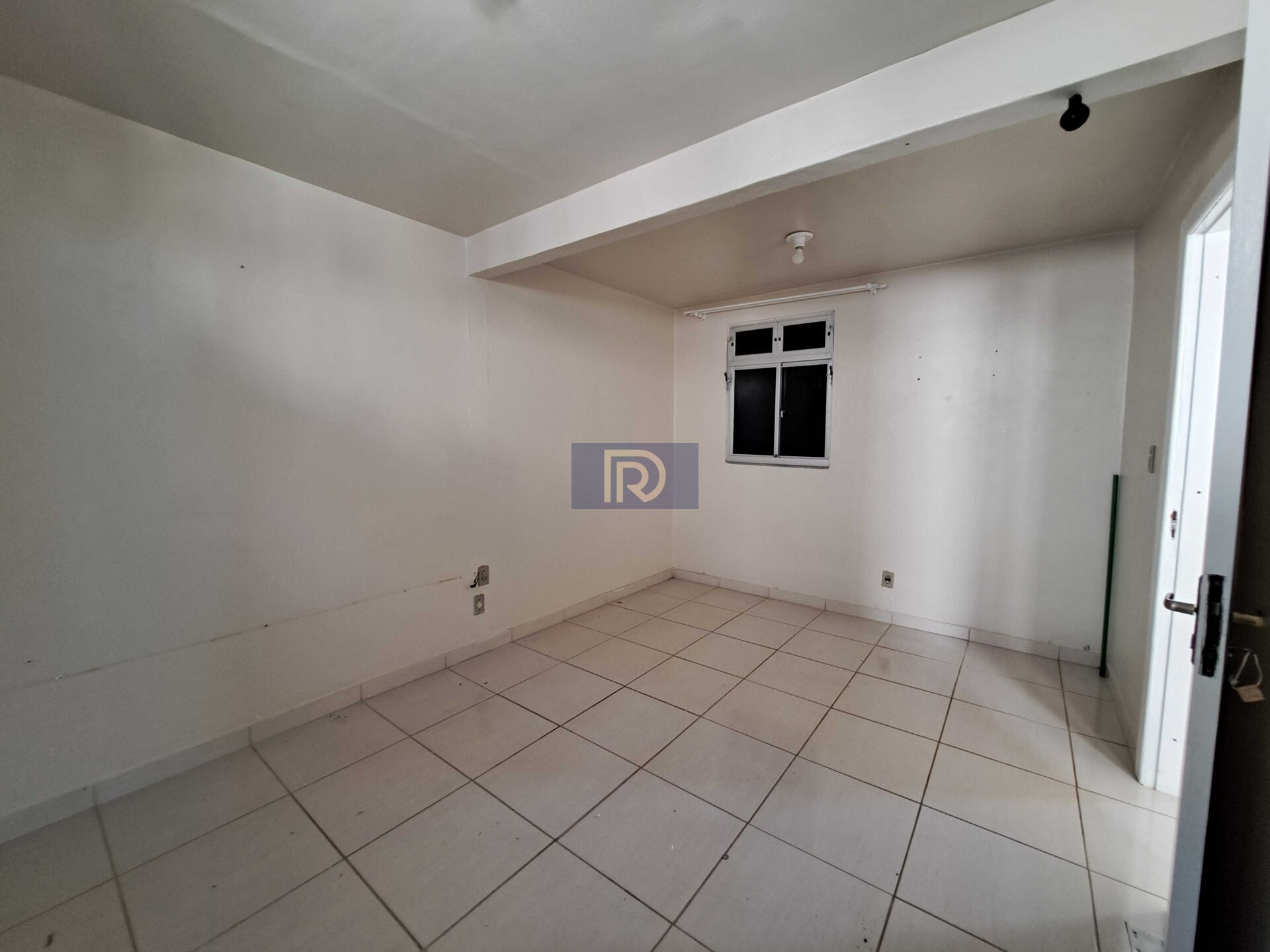 Apartamento à venda com 3 quartos, 48m² - Foto 8