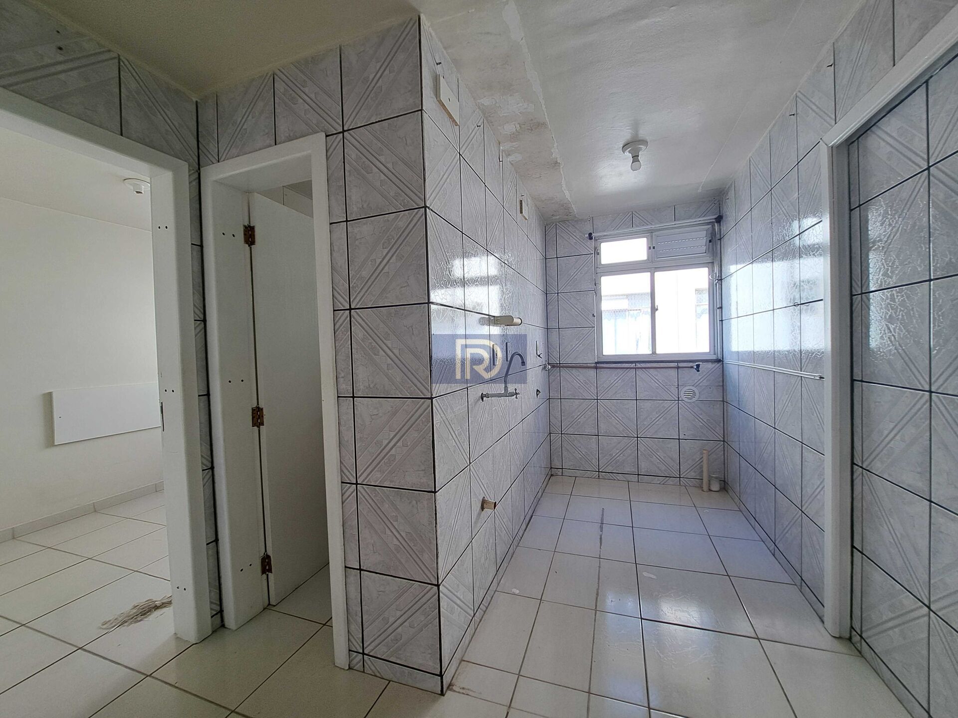 Apartamento à venda com 3 quartos, 48m² - Foto 18