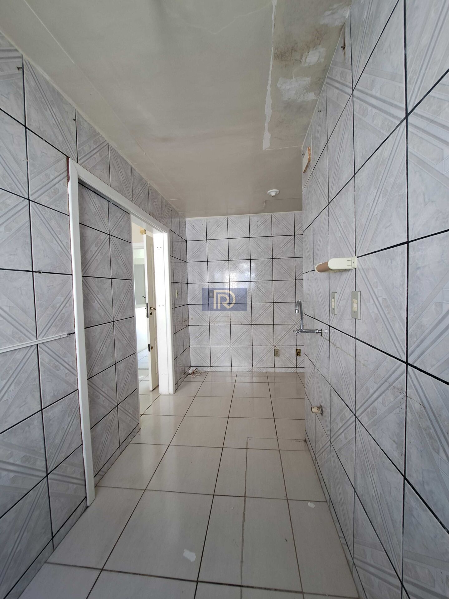 Apartamento à venda com 3 quartos, 48m² - Foto 16