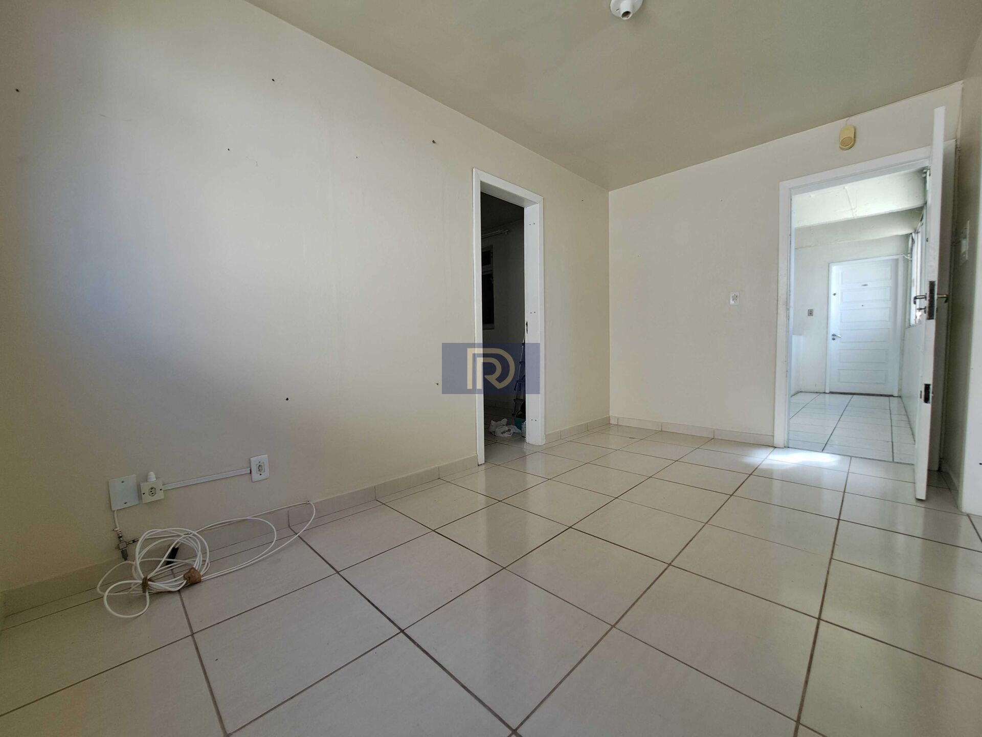 Apartamento à venda com 3 quartos, 48m² - Foto 10