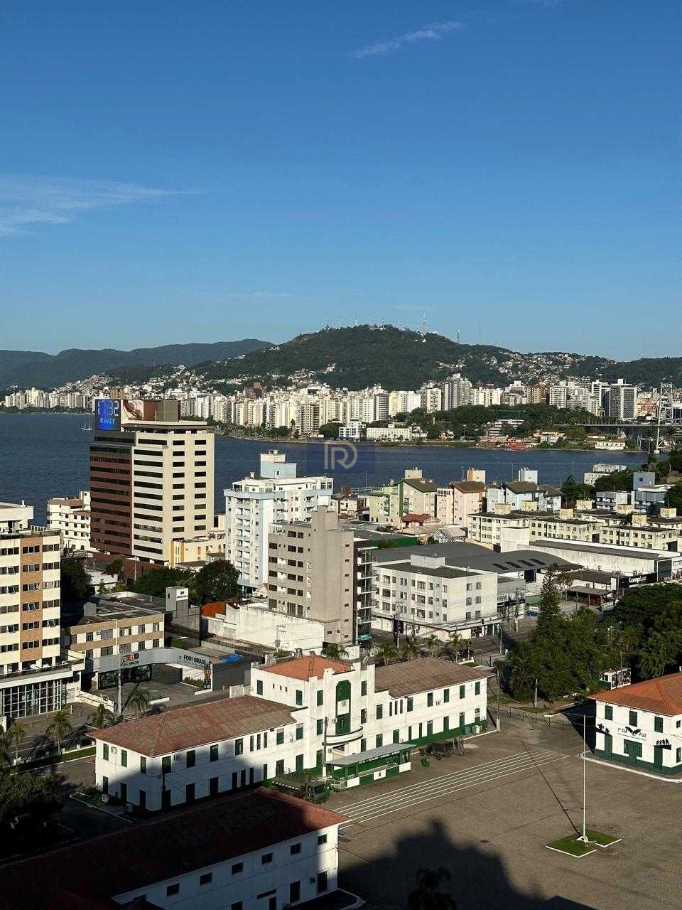 Cobertura, 3 quartos, 202 m² - Foto 6