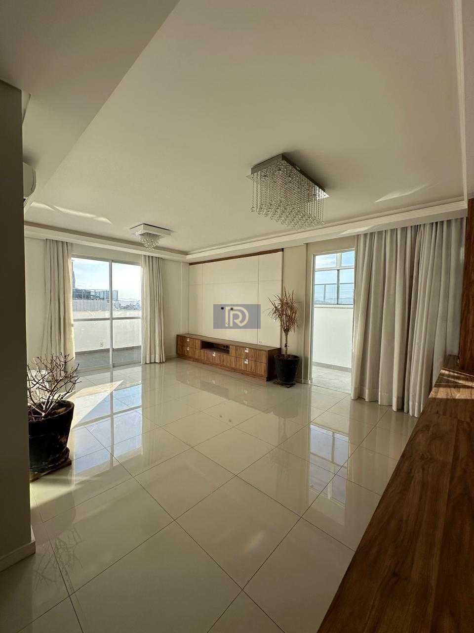 Cobertura, 3 quartos, 202 m² - Foto 11