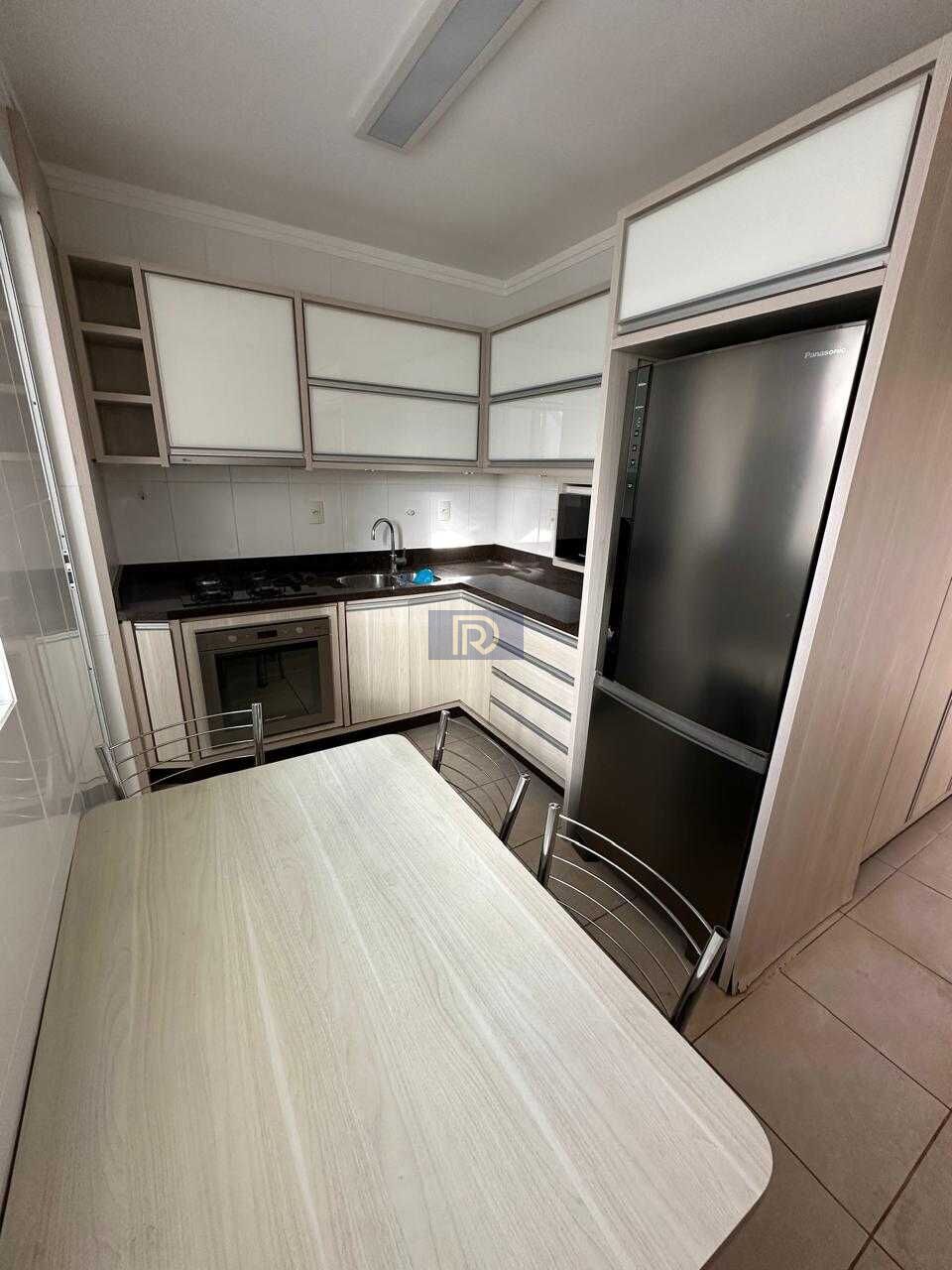 Cobertura, 3 quartos, 202 m² - Foto 13