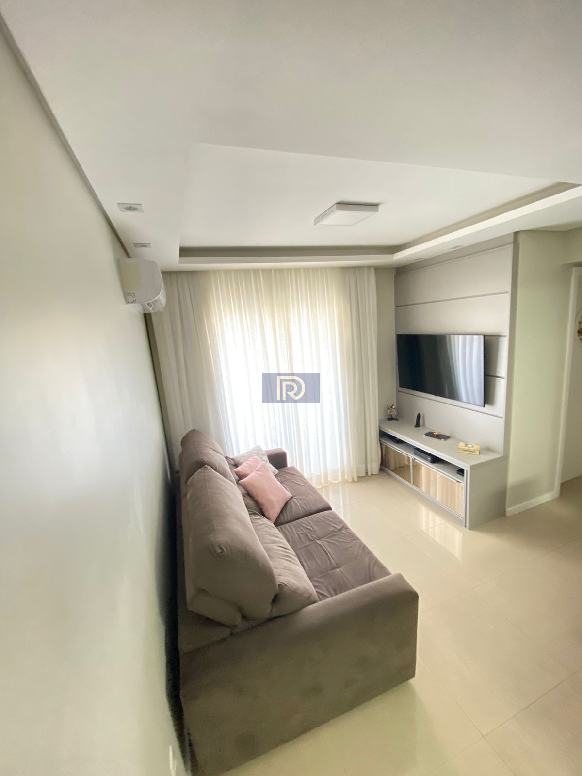 Apartamento à venda com 2 quartos, 47m² - Foto 3