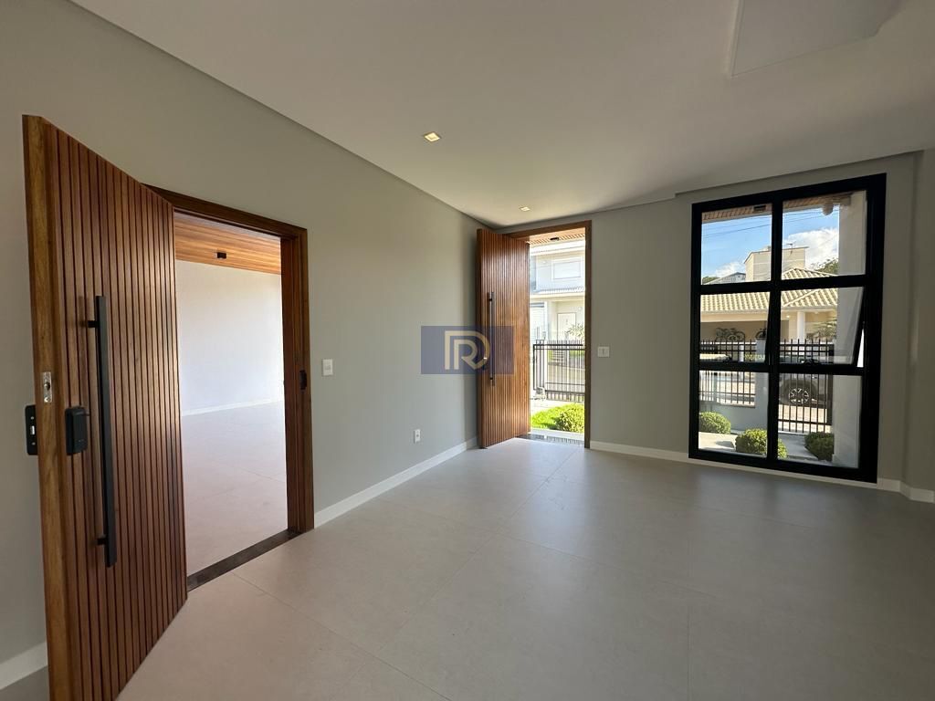 Casa à venda com 3 quartos, 173m² - Foto 5