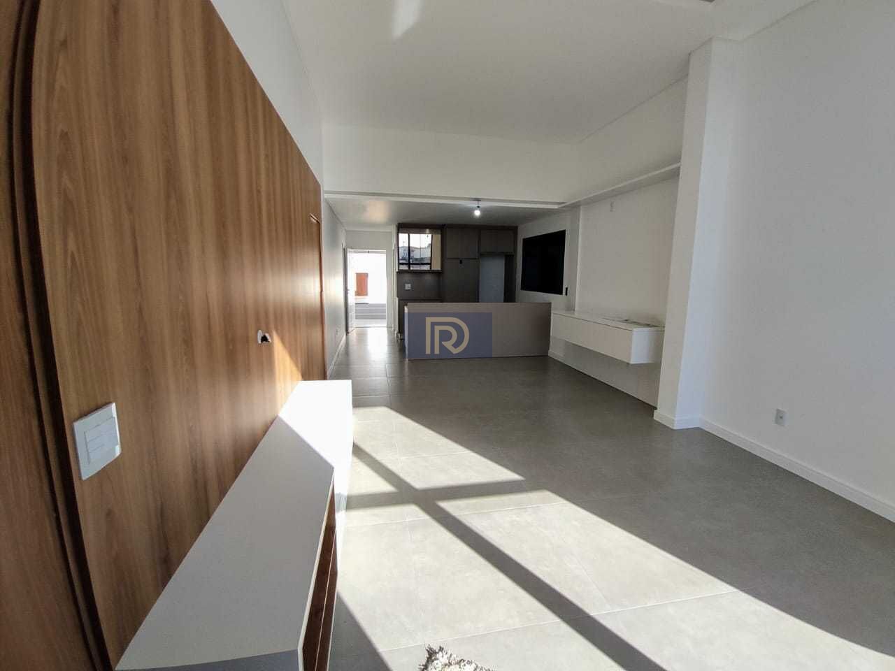 Casa à venda com 3 quartos, 190m² - Foto 3