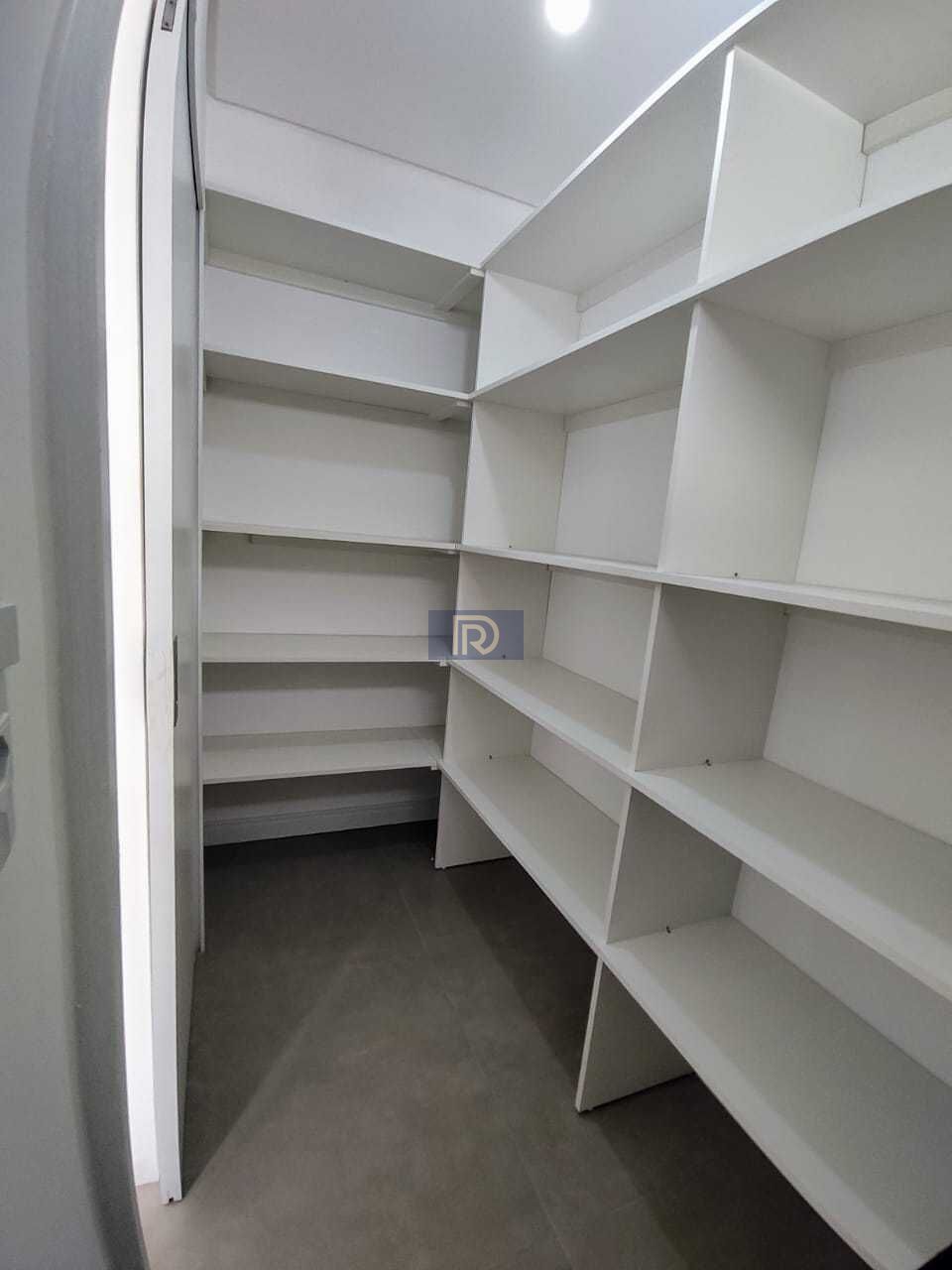 Casa à venda com 3 quartos, 190m² - Foto 12