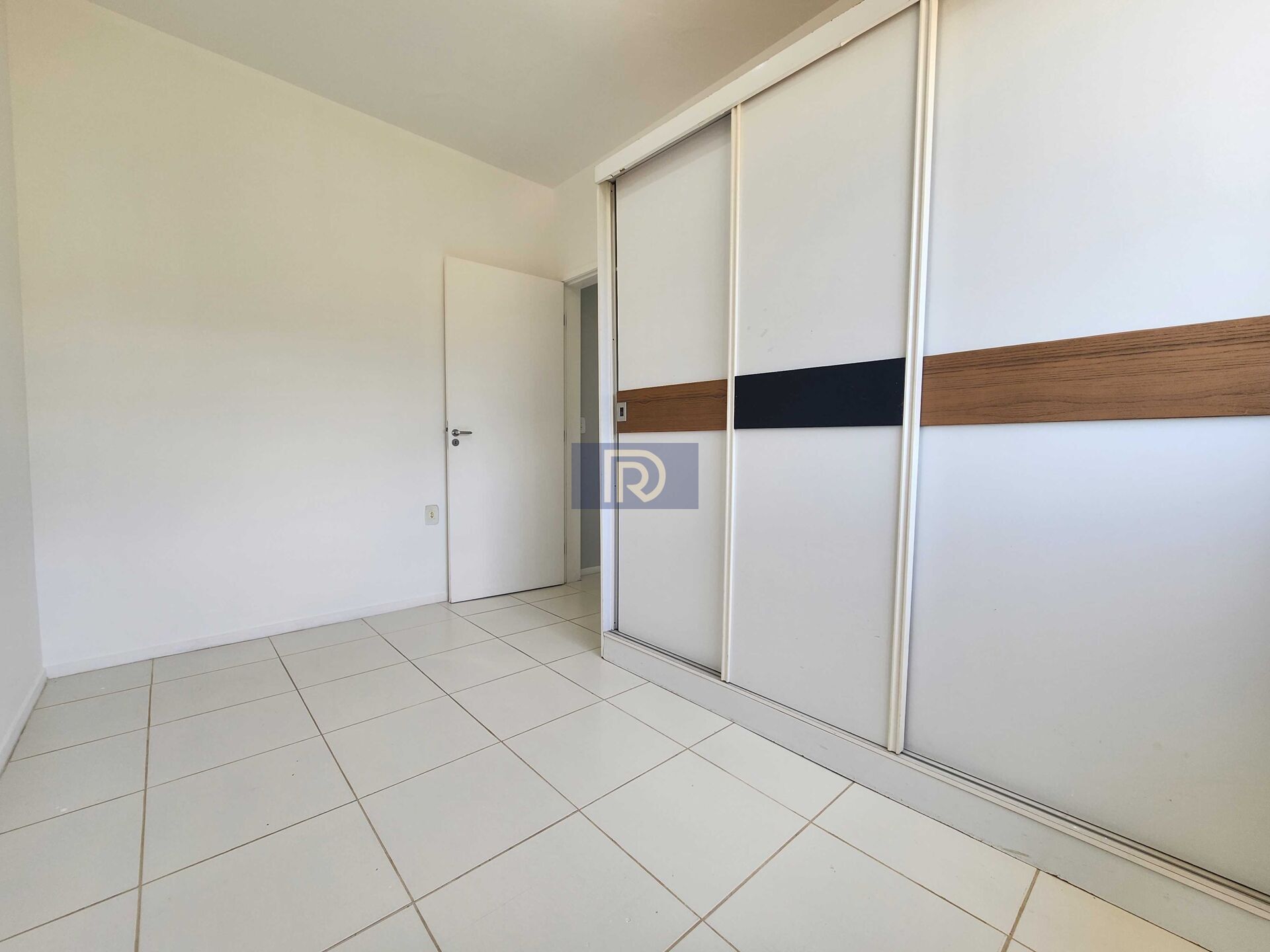 Apartamento à venda com 2 quartos, 62m² - Foto 12