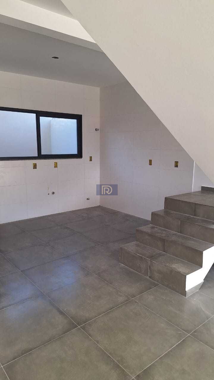 Sobrado à venda com 2 quartos, 85m² - Foto 3