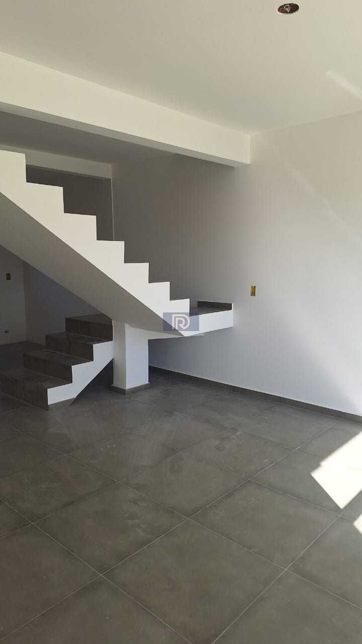 Sobrado à venda com 2 quartos, 85m² - Foto 4